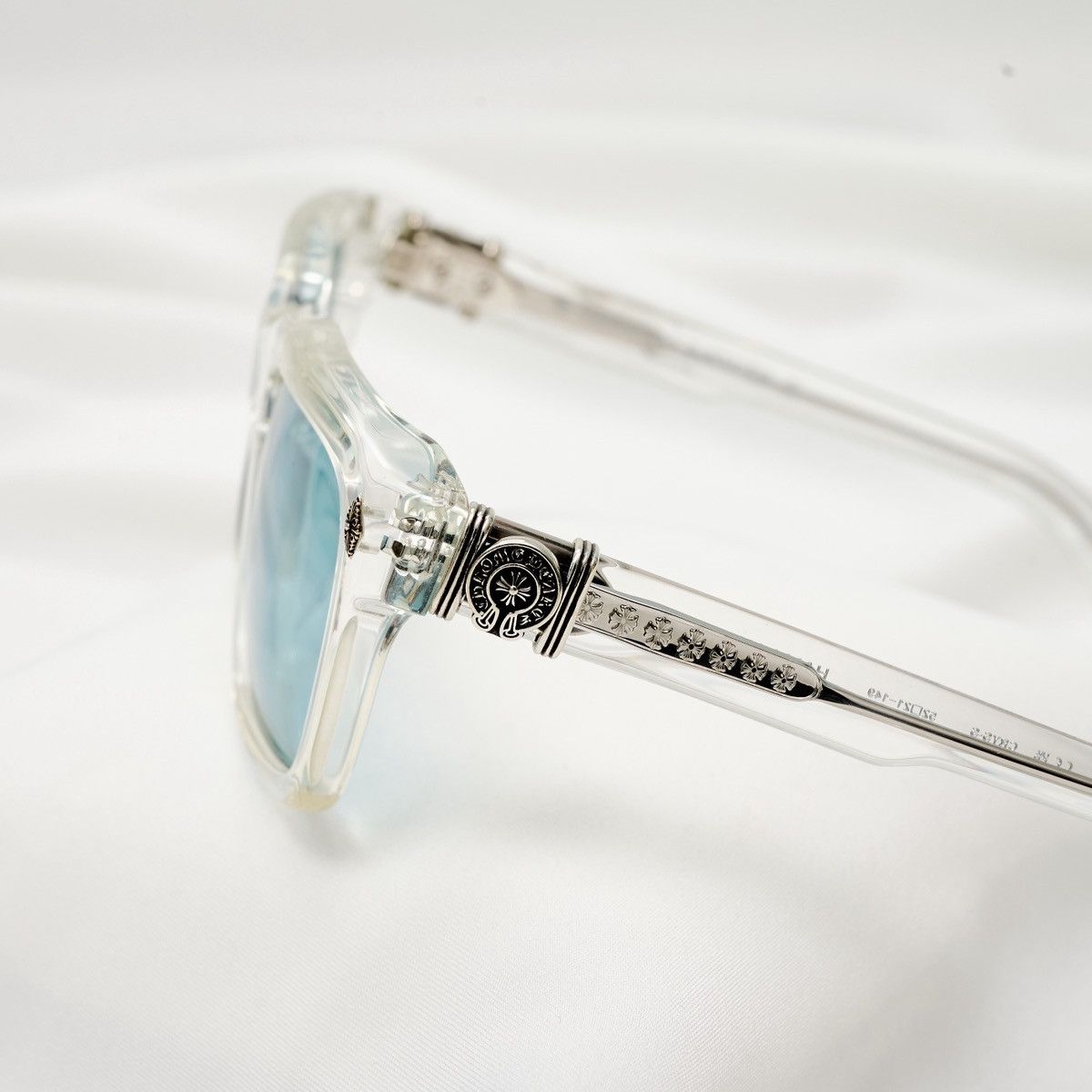 Chrome Hearts CHROME HEARTS HALLLAMANASS CRYSTAL SUNGLASSES Size ONE SIZE - 3 Thumbnail