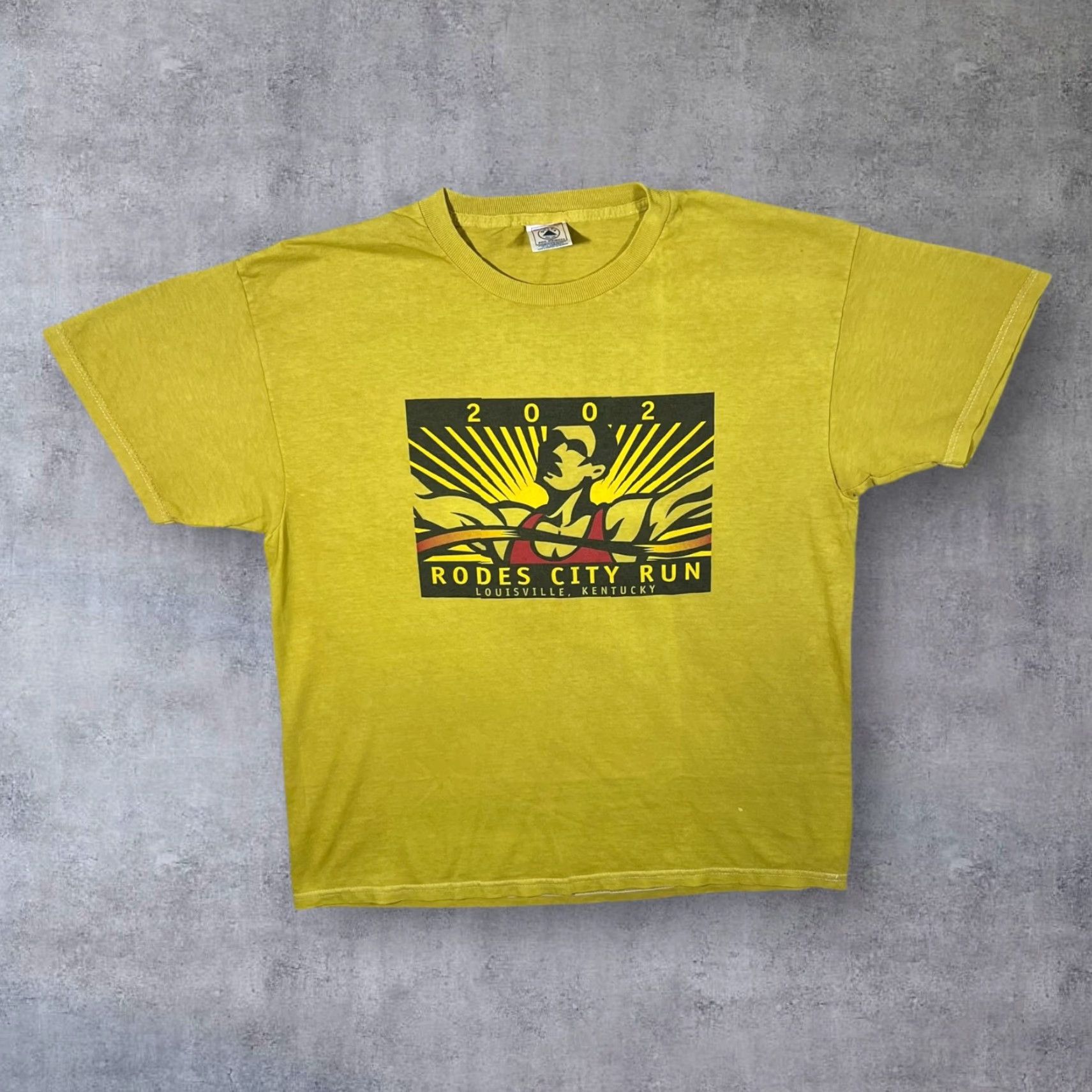 Delta VINTAGE Delta T-Shirt Men Louisvile Kentucky Souvenir 2002 Rodes City Run Yellow Mustard Large Size US L / EU 52-54 / 3 - 2 Thumbnail