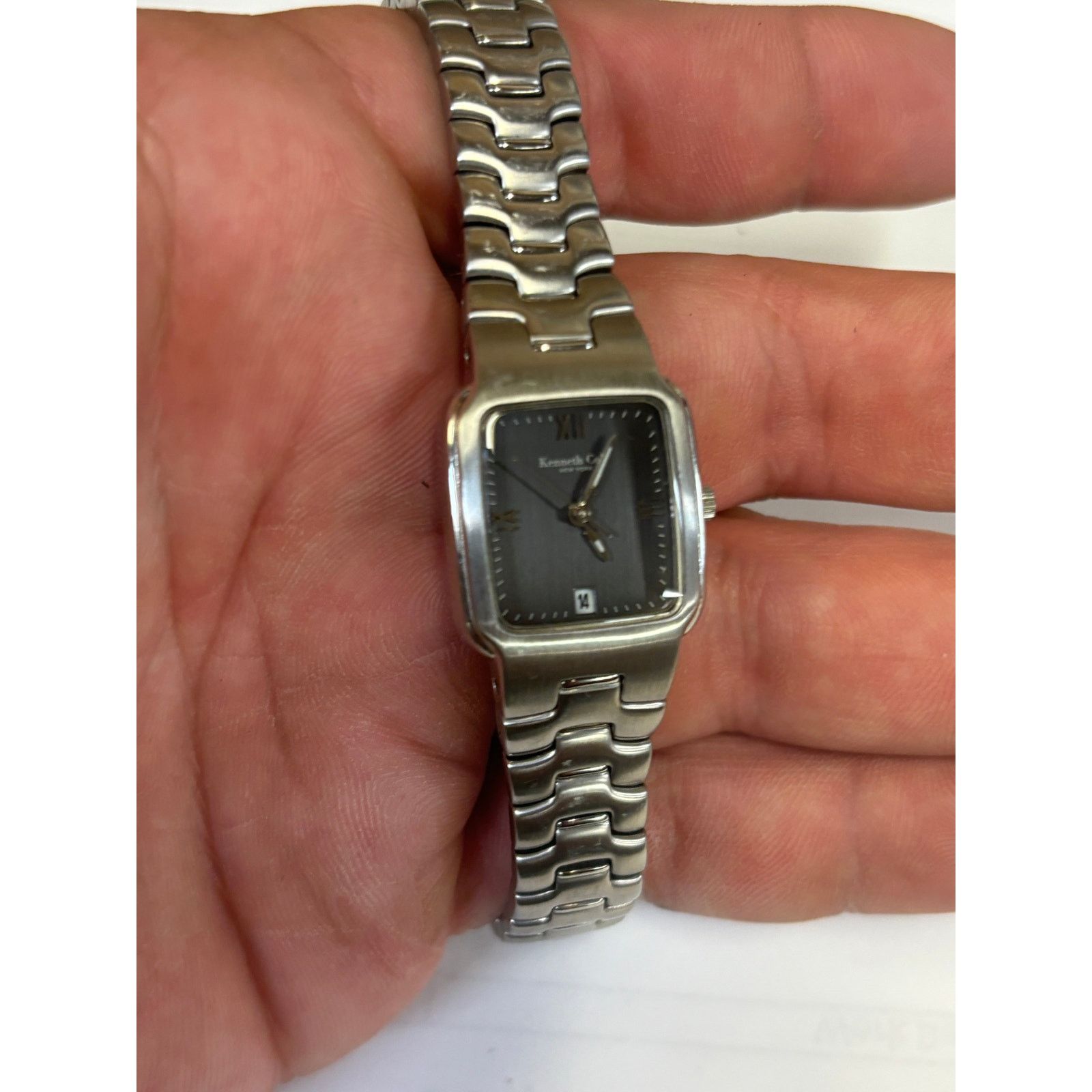 Kenneth Cole Kenneth Cole Silver Tone Womens Watch! New Battery! Size ONE SIZE - 1 Thumbnail