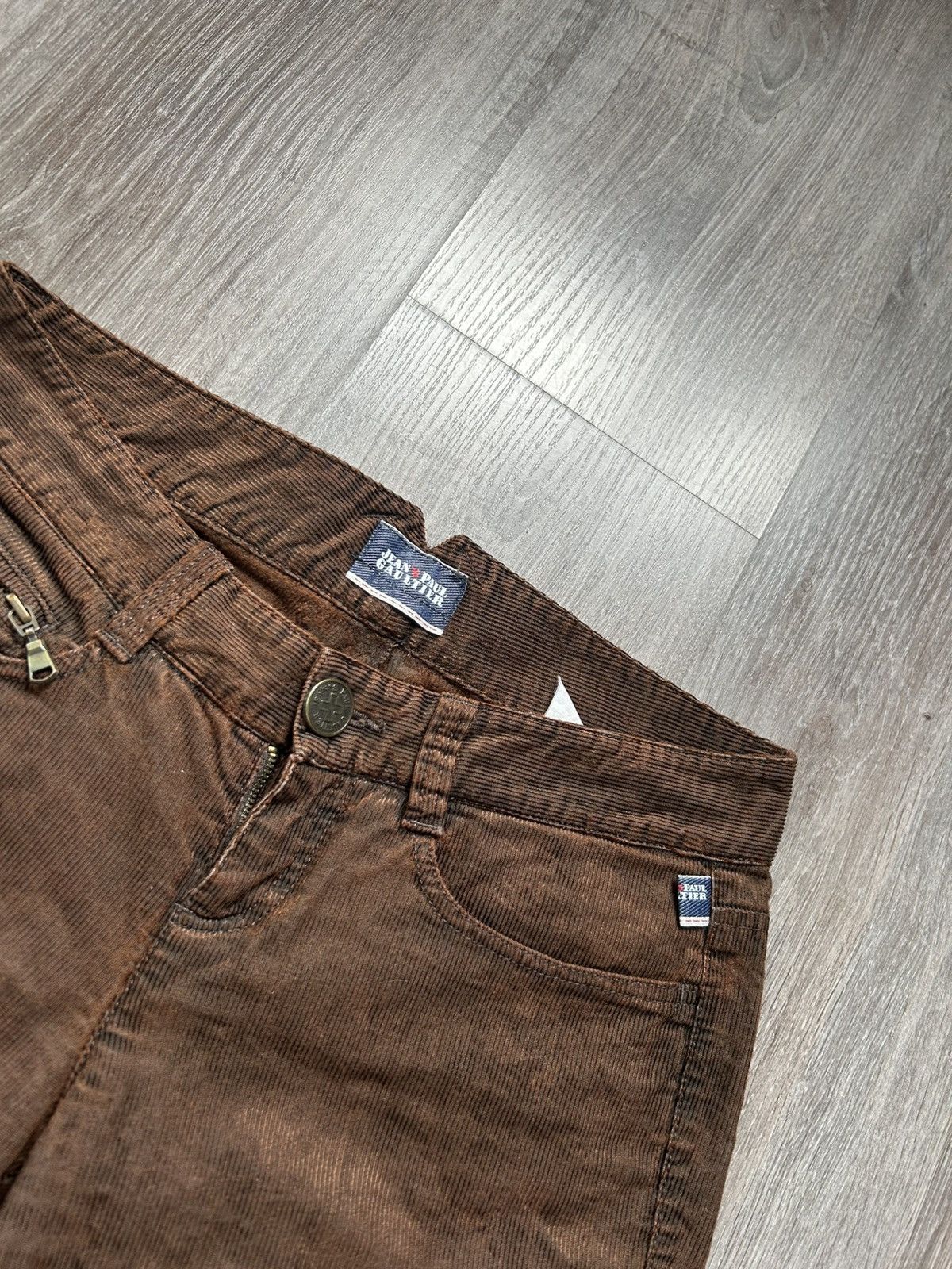 Jean Paul Gaultier Jean Paul Gaultier Women's Corduroy Trousers Size 28" / US 6 / IT 42 - 2 Thumbnail