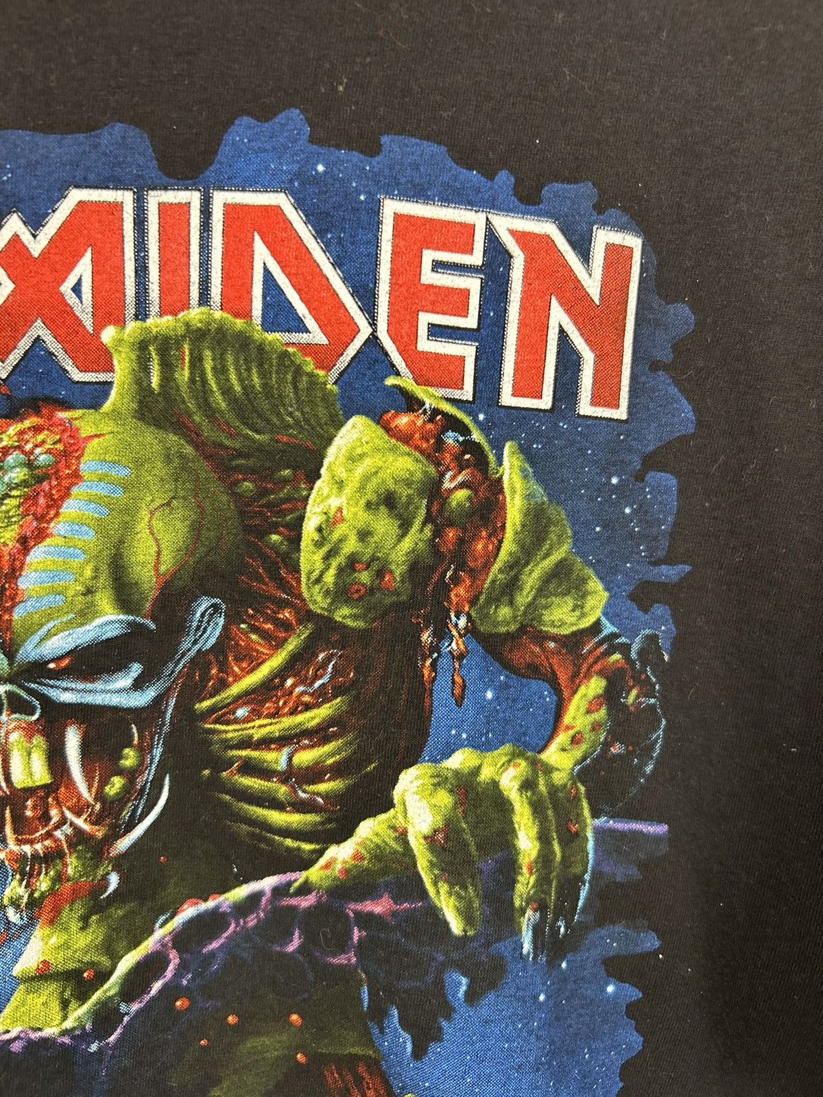 Band Tees Vintage Iron Maiden The Final Frontier World Tour 2011 Tee Size US XL / EU 56 / 4 - 5 Thumbnail