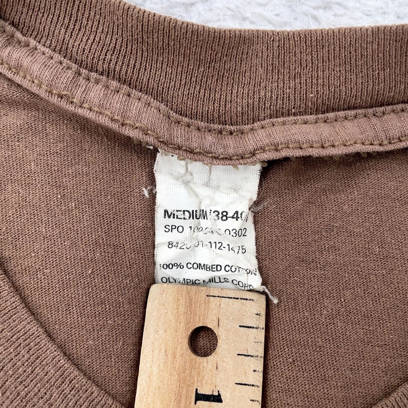 Vintage VINTAGE Brown V-Neck Shirt Mens XS 100% Combed Cotton Tee T-Shirt Blank Size US XS / EU 42 / 0 - 6 Thumbnail