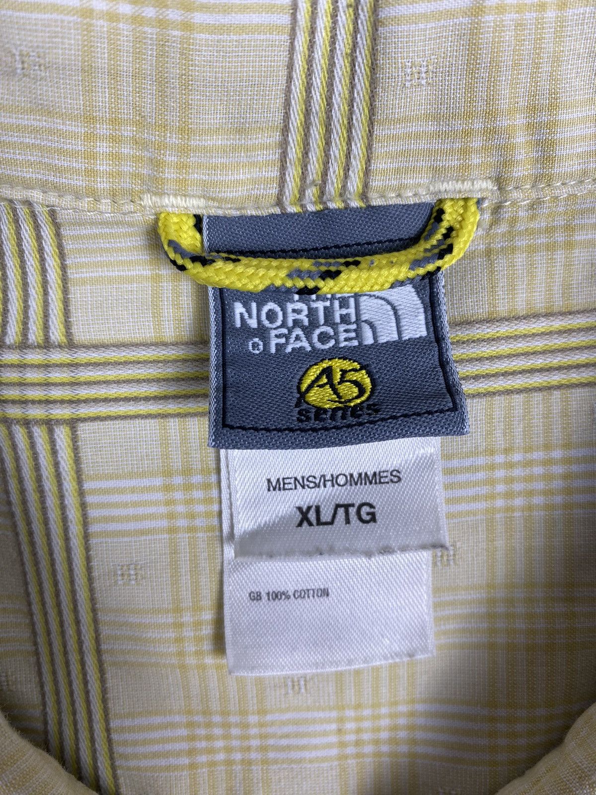 The North Face Vintage The North Face Outdoor Button Up Shirt Size US XL / EU 56 / 4 - 12 Thumbnail
