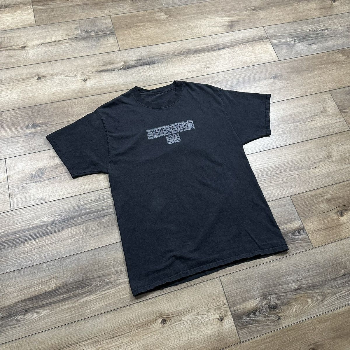 Other Rare Y2K DEF CON 26 Hacker Conference Cybersecurity Tech Tee Size US M / EU 48-50 / 2 - 2 Thumbnail