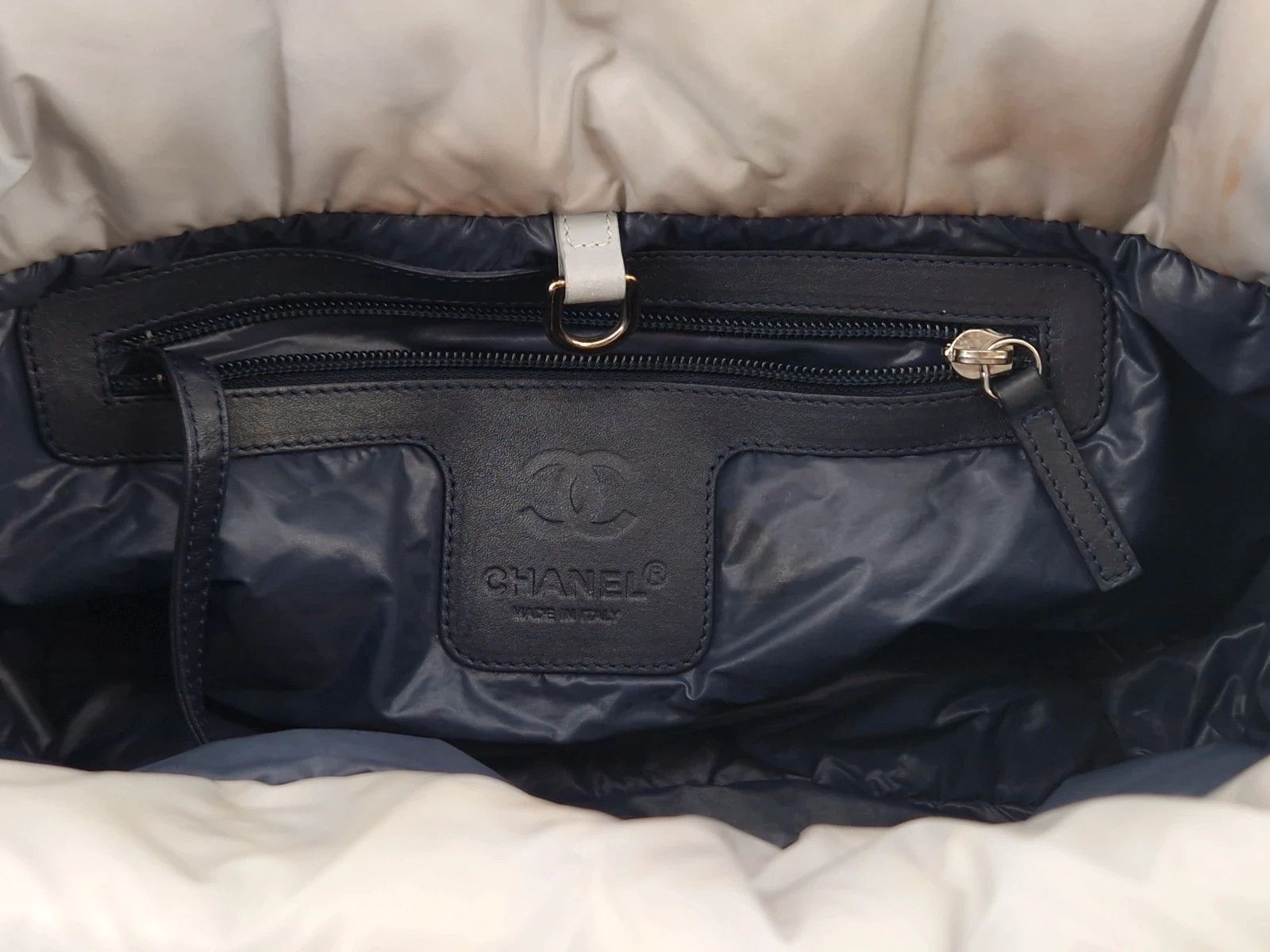 Chanel Chanel Coco Cocoon Tote Quilted Resin-Coated Bag Size ONE SIZE - 15 Thumbnail