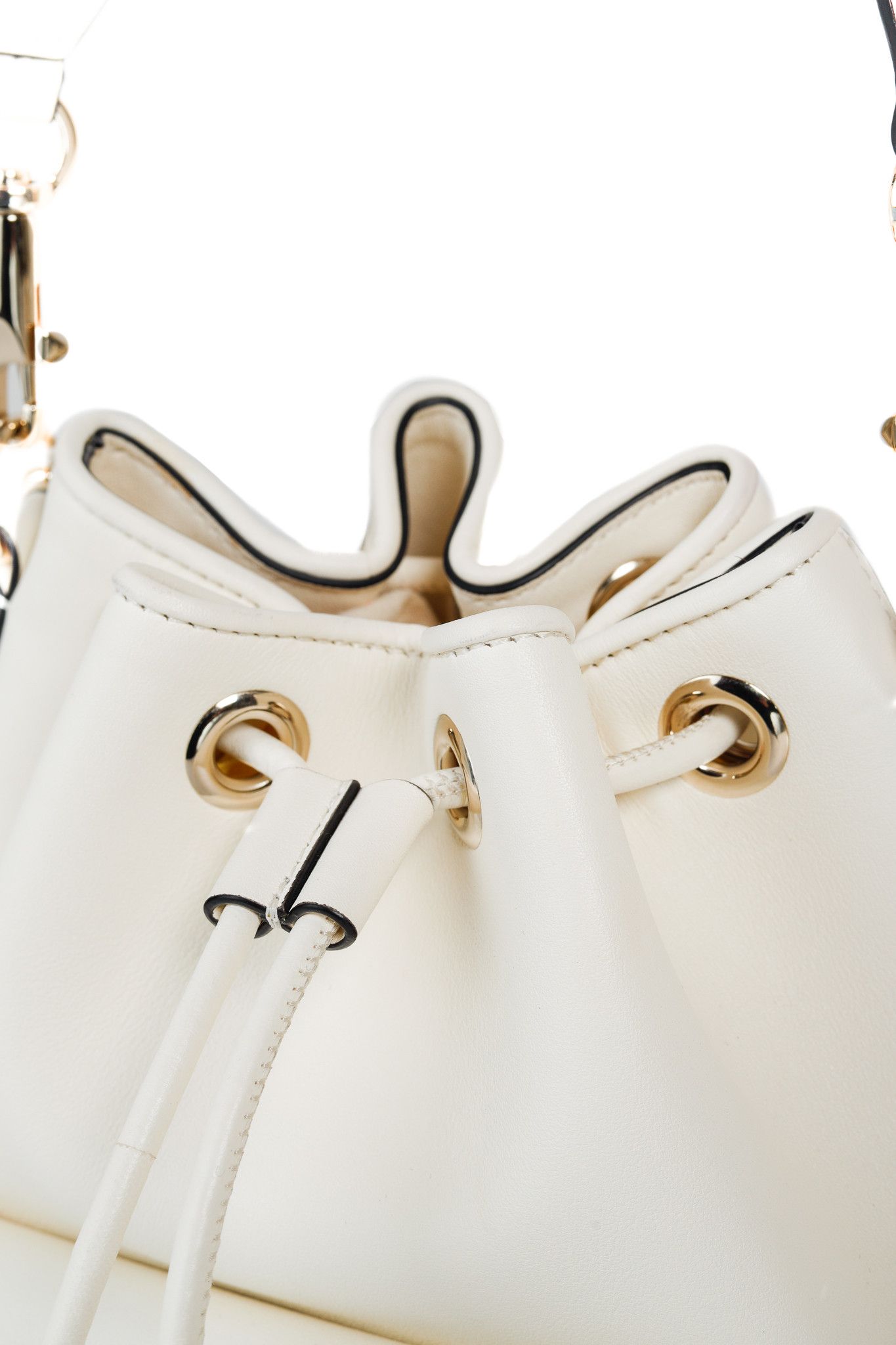 Valentino Valentino Garavani Ivory Off-White Loco Calfskin Bucket Bag Size ONE SIZE - 11 Thumbnail