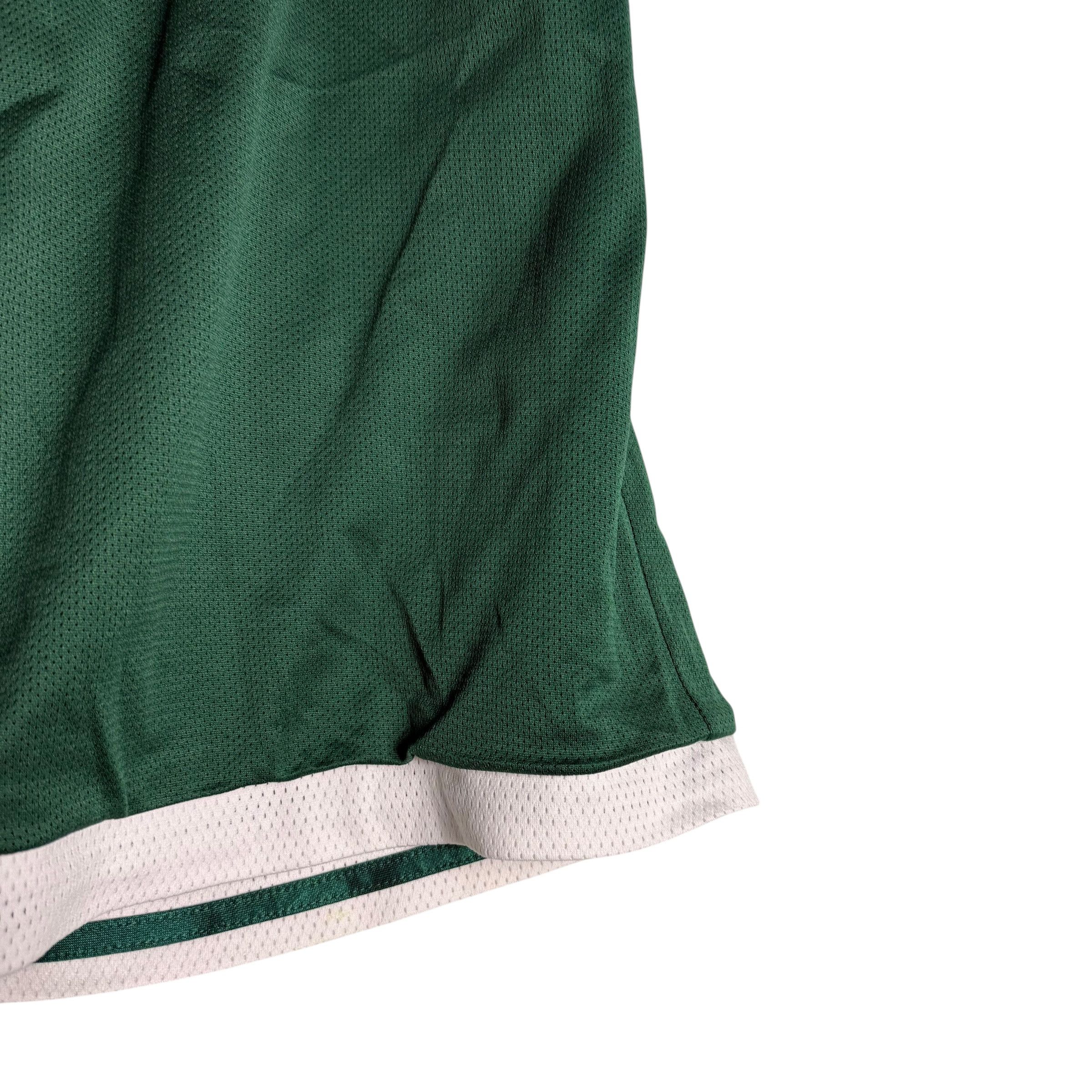 Mitchell & Ness 🔥RARE🔥Vintage Boston Celtics Swingman Short (M) Size US 34 / EU 50 - 7 Thumbnail