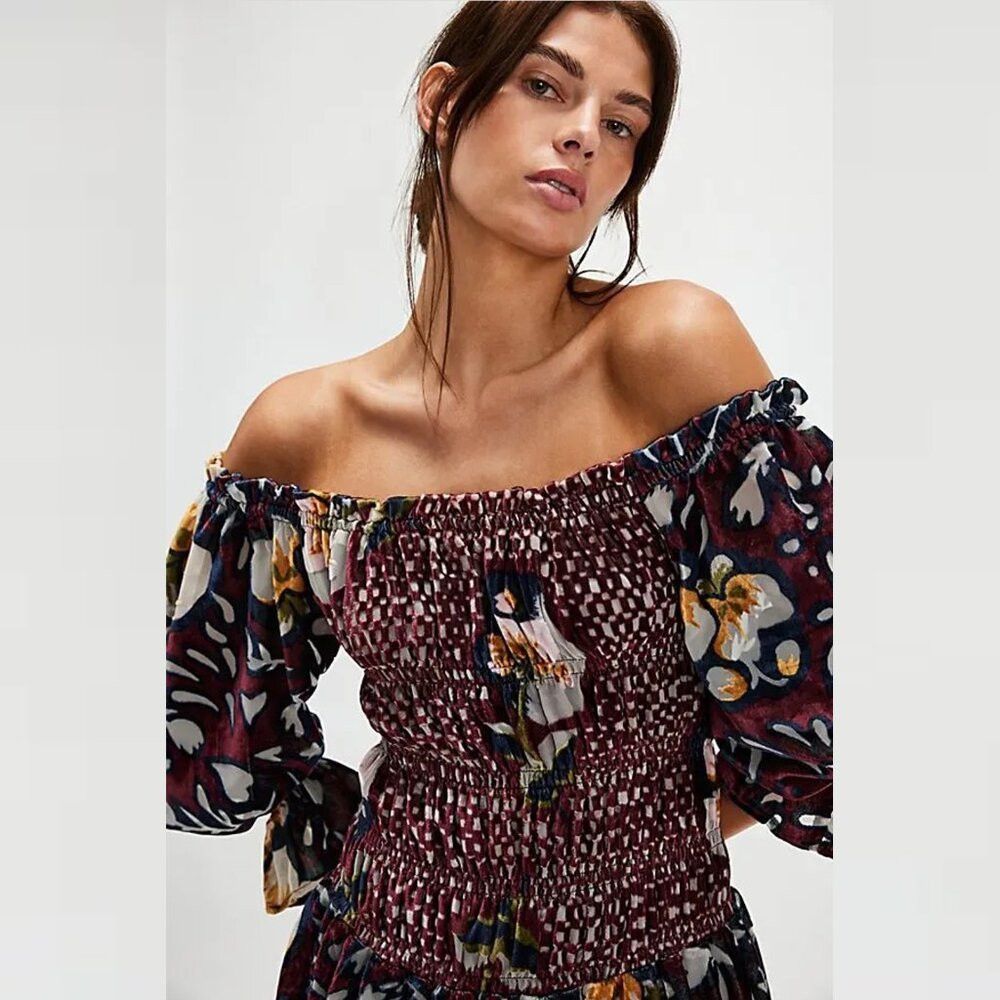 Free People New Free People Bali Aveline Velvet Mini Dress Size XS Size XS / US 0-2 / IT 36-38 - 2 Thumbnail