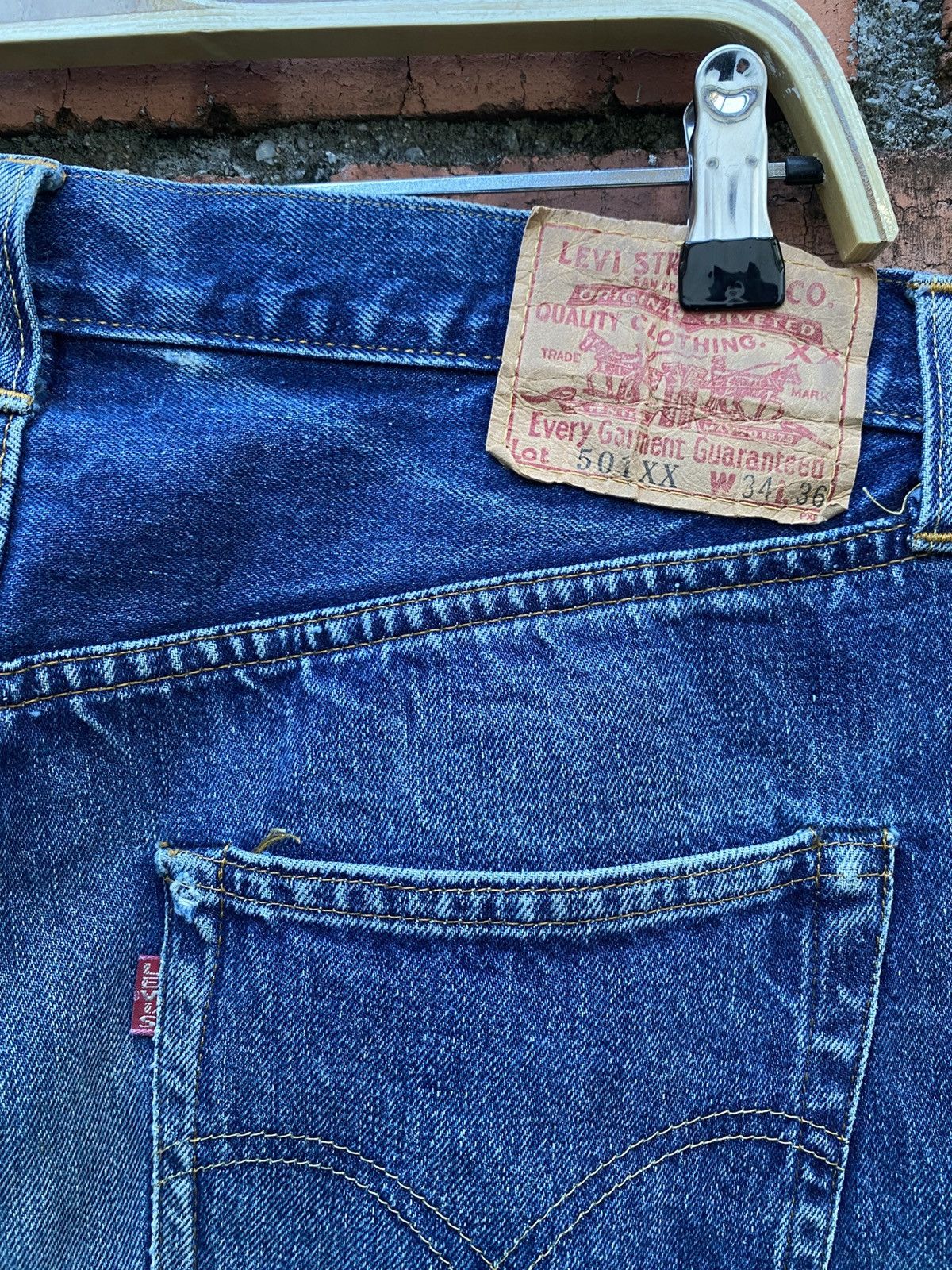 Levi's Vintage Clothing W32x30 Vintage levi's 501xx redline distressed dirt made USA Size US 32 / EU 48 - 8 Thumbnail