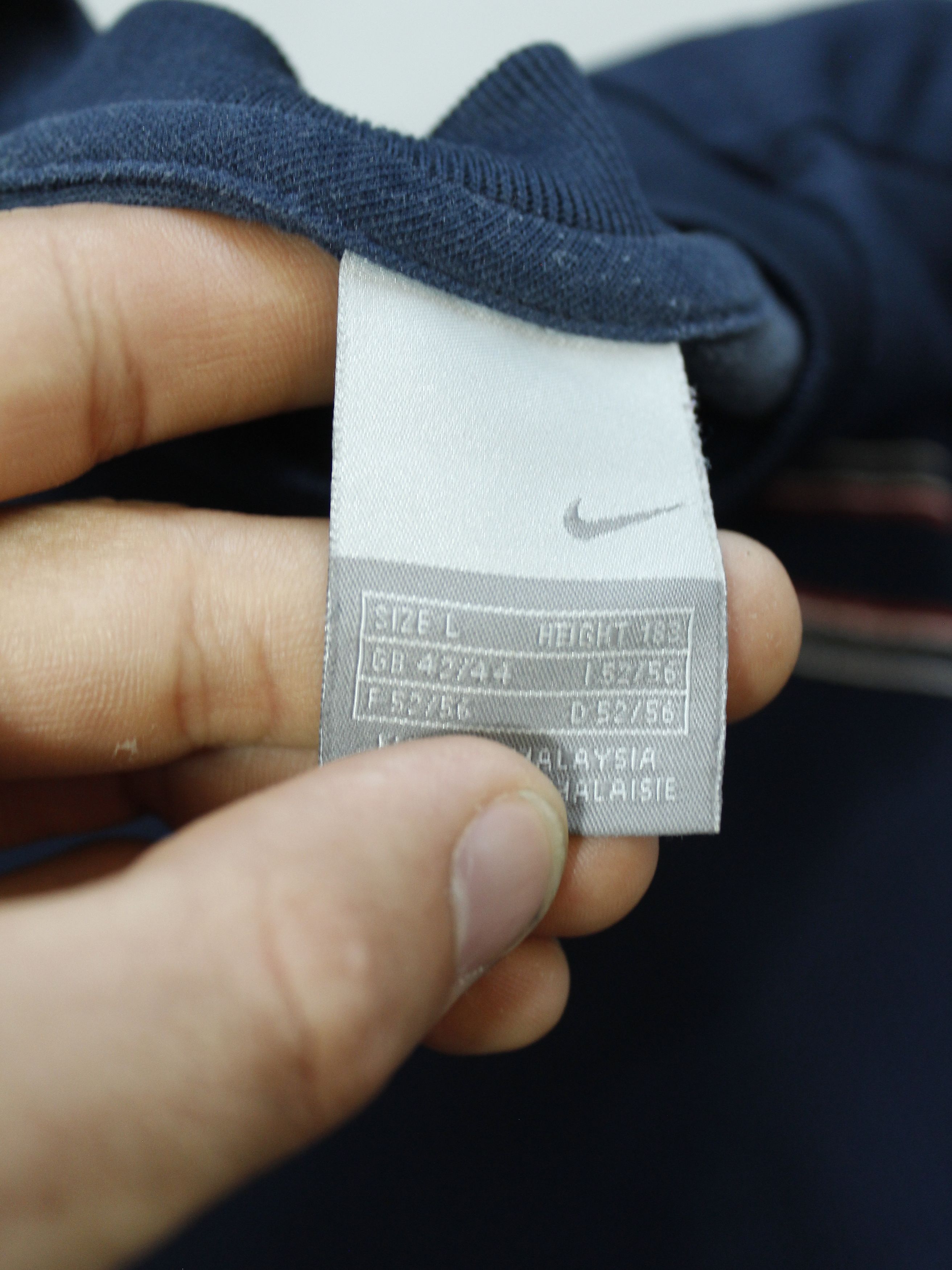 Nike × Vintage NIKE 72 VINTAGE MENS LONGSLEEVE PERFORATED FRONT SIDE Size US L / EU 52-54 / 3 - 7 Thumbnail