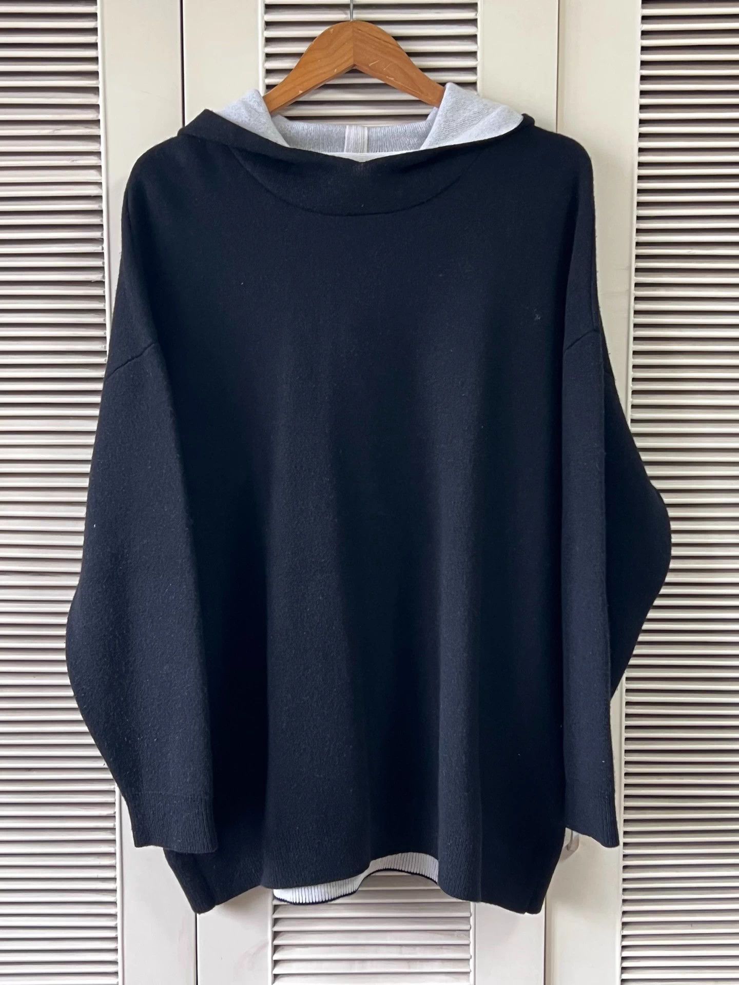 Dior Dior hooded knit top oversized thick warm 42 Size L / US 10 / IT 46 - 2 Thumbnail