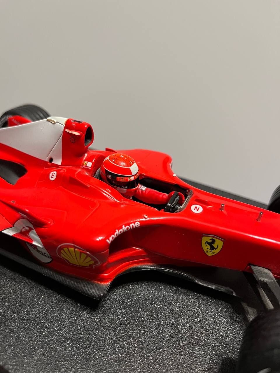 Ferrari Michael Schumacher Bolide Ferrari F2005 Toy Car