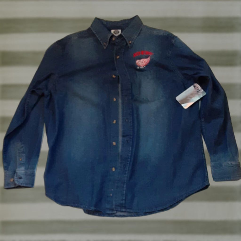NHL Detroit Red Wings Hockey Full Button Shirt Blue Jean NHL NWT EUC Large Men Long Sleeve Button-Up 2XL Blue Popular Size US XXL / EU 58 / 5 - 1 Thumbnail