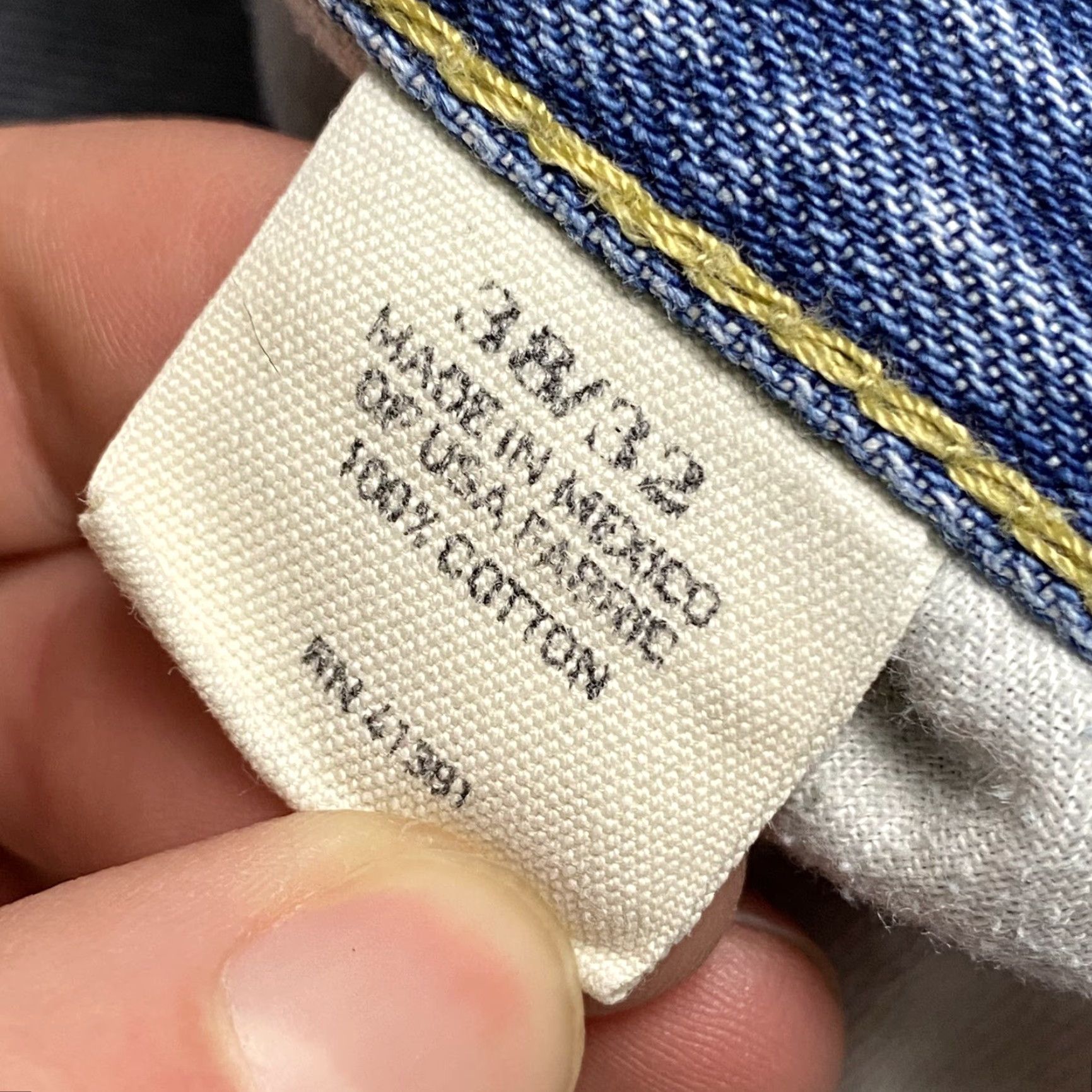 Polo Ralph Lauren POLO RALPH LAUREN 867 MENS JEANS 38x32 CLASSIC FIT STRAIGHT LEG DISTRESSED BLUE DENIM Size US M / EU 48-50 / 2 - 5 Thumbnail