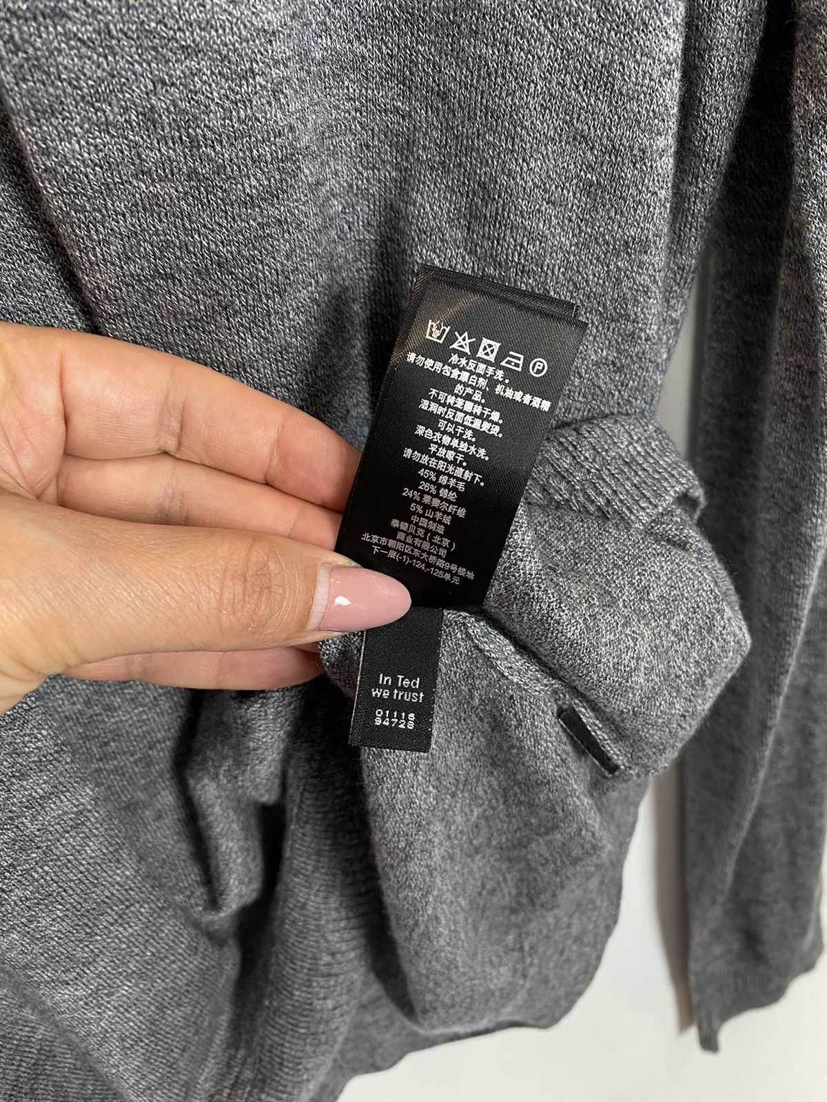 Ted Baker Ted Baker London V-Neck Wool Jumper Sweater Designer UK Grey Size US XL / EU 56 / 4 - 10 Thumbnail