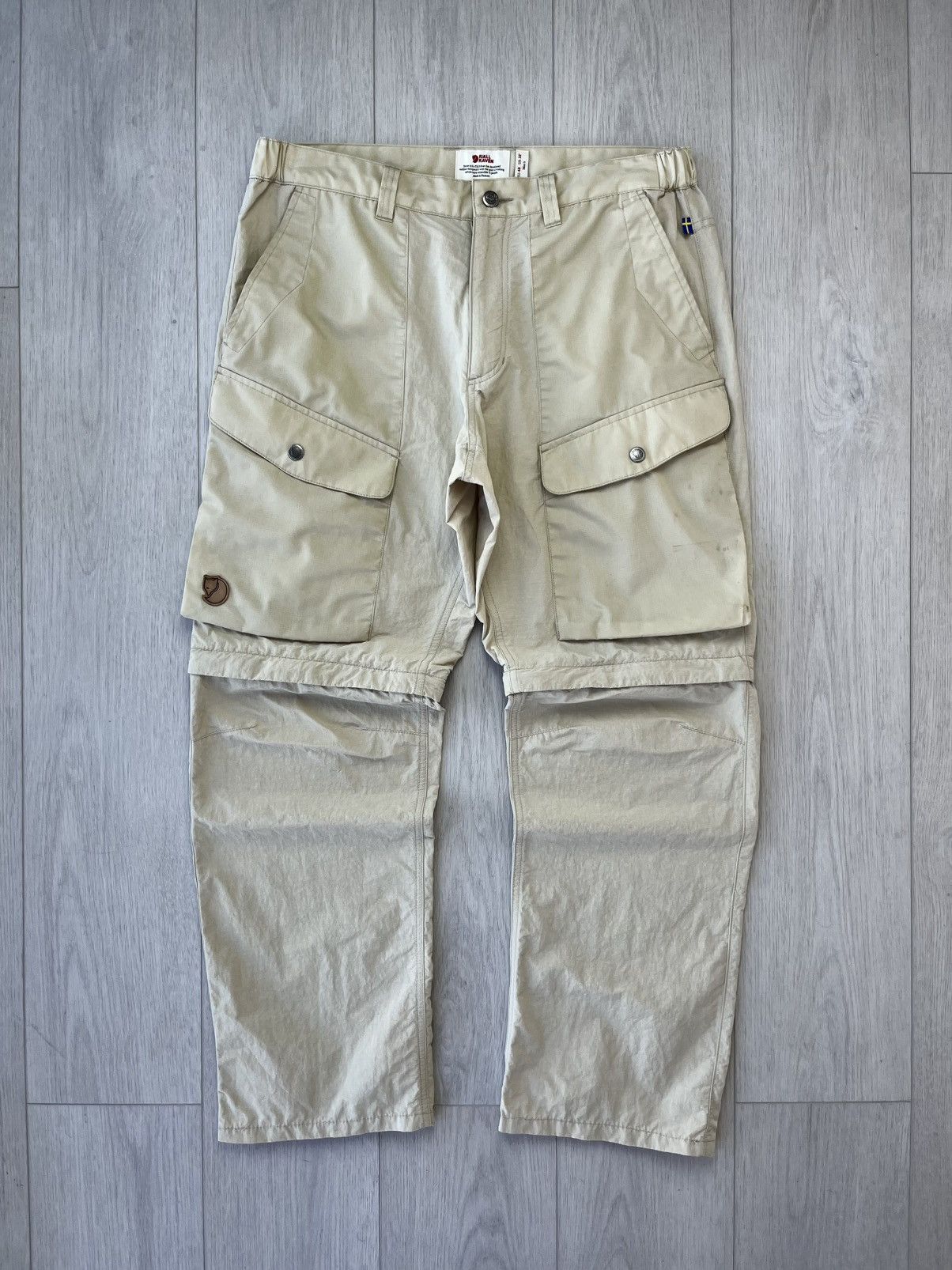 Fjallraven Fjallraven Abisko Hybrid Zip Off Trousers Trekking Pants Size US 32 / EU 48 - 1 Thumbnail