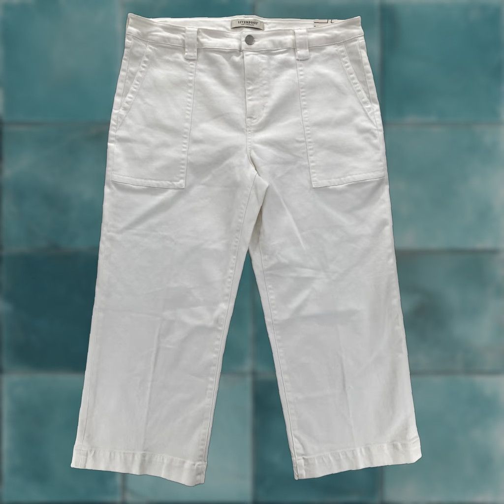 Vintage Liverpool Pants Womens 16W White Cropped Wide Leg High Rise Pockets Logo Buttons Zip Casual Travel Business Women Pants Size 38" / US 16 / IT 52 - 1 Thumbnail