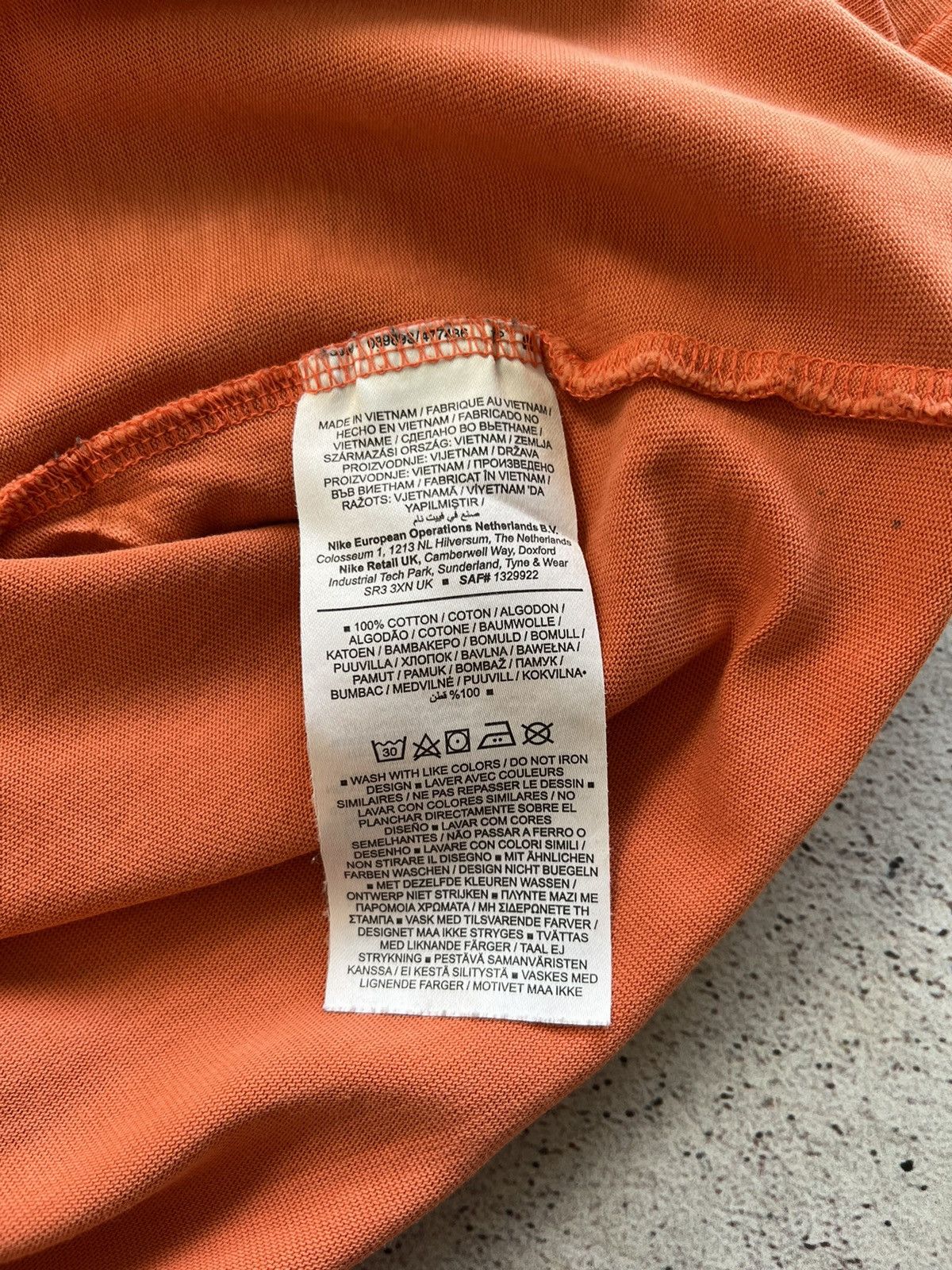 Nike NIKE TN AIR ORANGE MENS SHIRT STREET WEAR SIZEL L Size US L / EU 52-54 / 3 - 5 Thumbnail