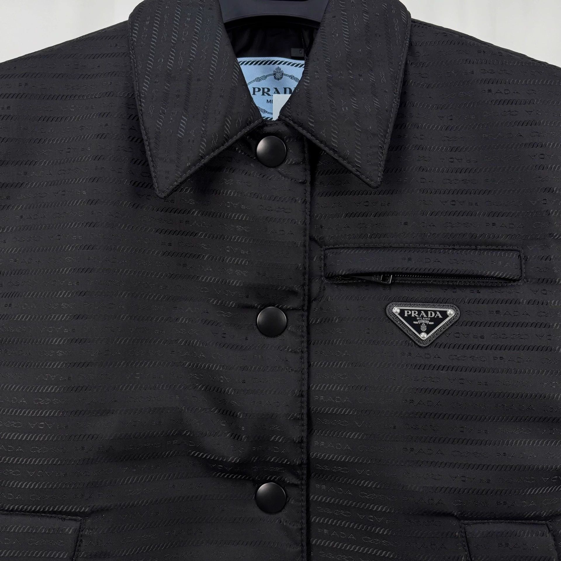 Prada Prada down vest dark all-over triangle logo size 36 new Size XS / US 0-2 / IT 36-38 - 3 Thumbnail