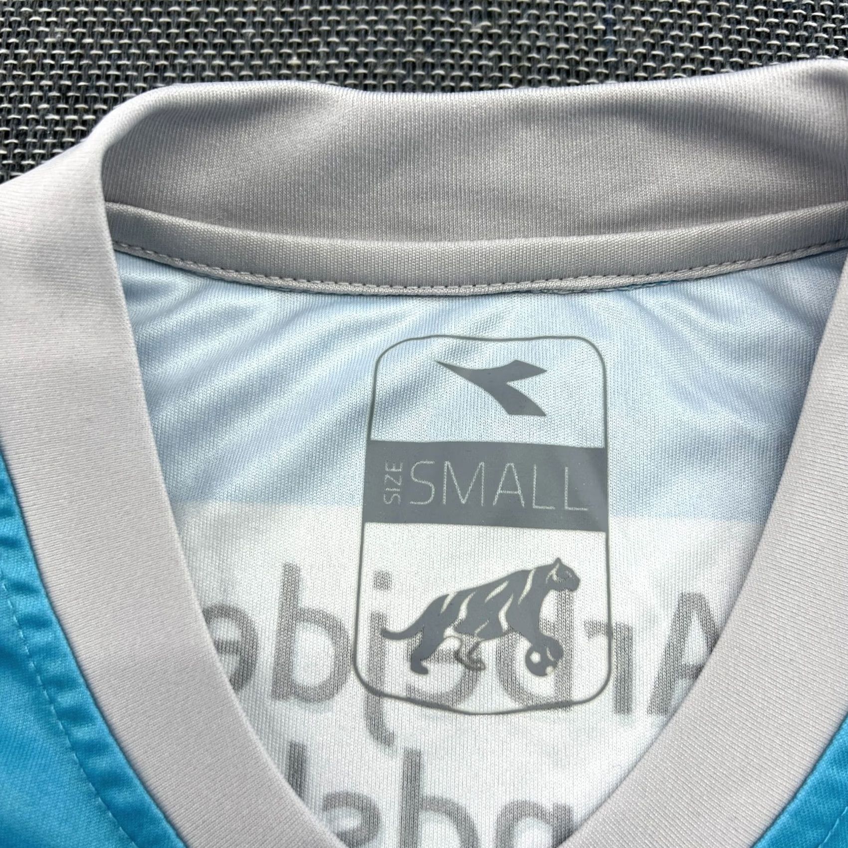 Diadora Diadora Nordsjaelland 2013 2014 Away Mens Football Jersey Shirt Small S Blue Circa 2010s Sports Football Moisture Wicking Quick Dry Jersey Mens Size US S / EU 44-46 / 1 - 6 Thumbnail