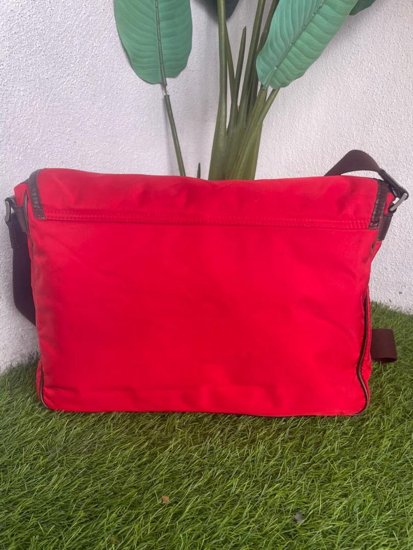 Burberry Authentic Burberry Nyalon Messenger Bag Size ONE SIZE - 8 Thumbnail
