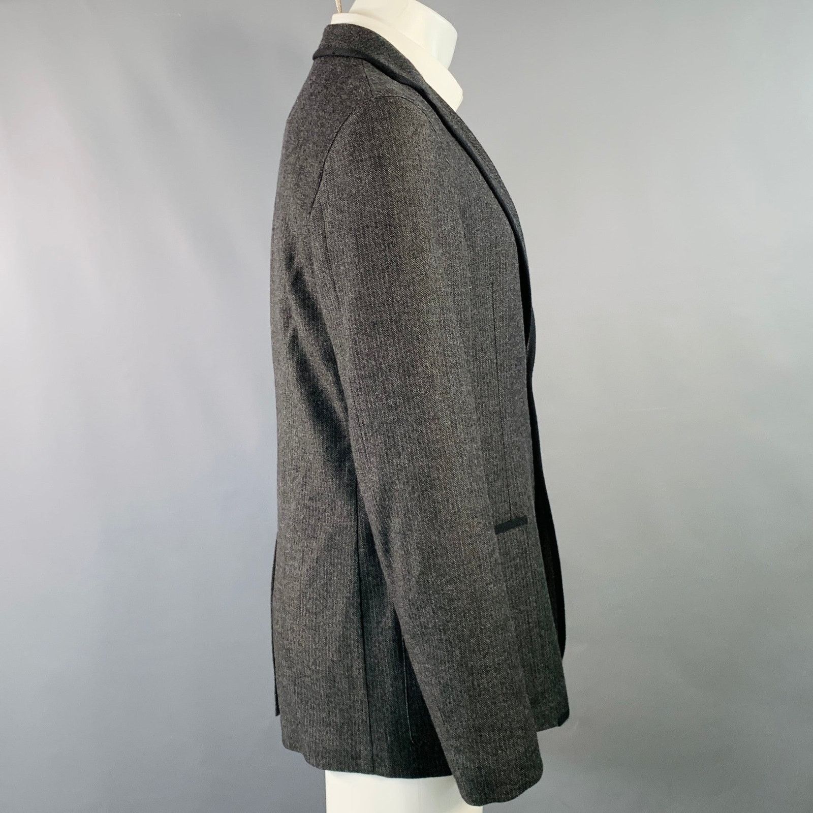 John Varvatos Size 40 Grey Black Herringbone Wool Blend Sport Coat Size 40R - 3 Thumbnail