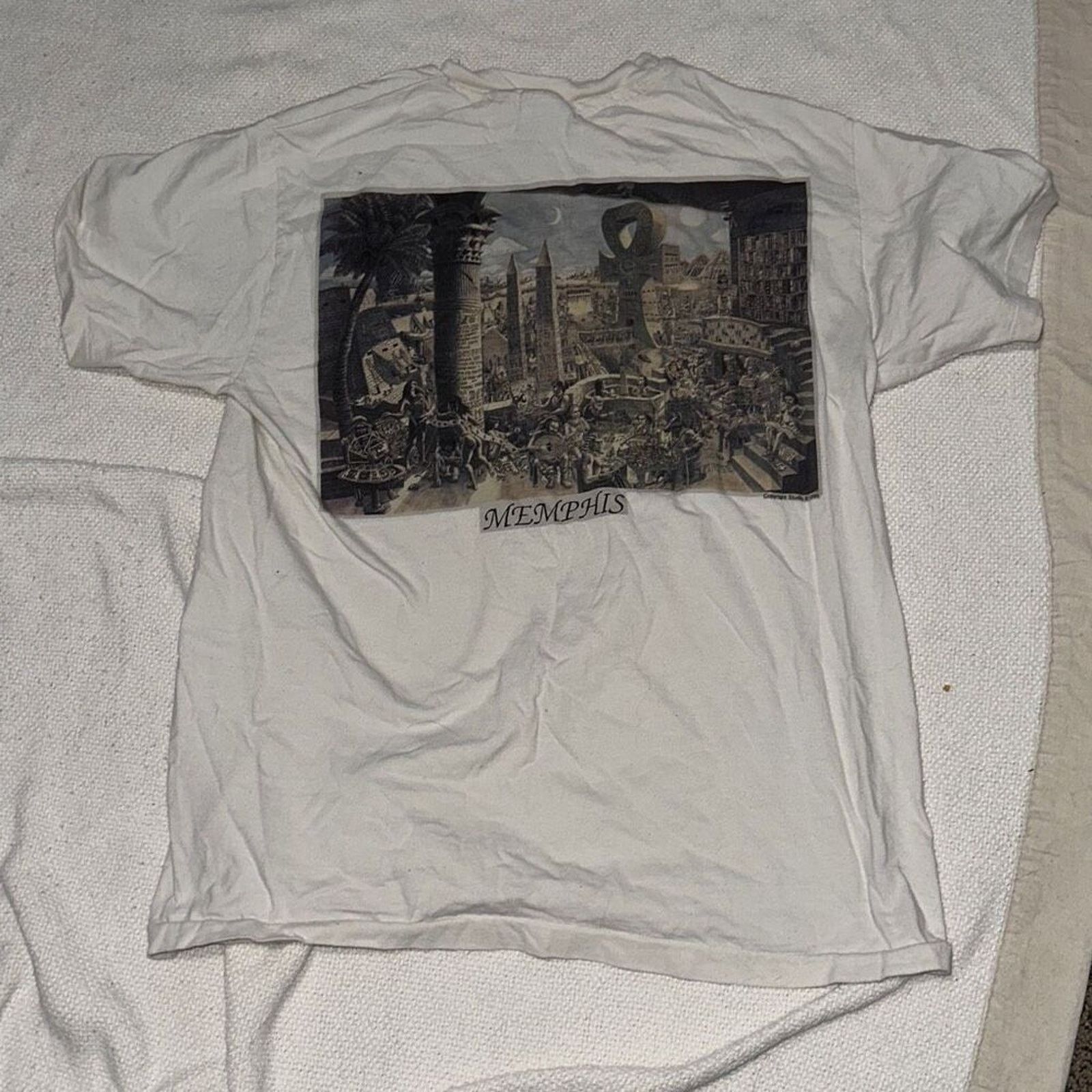 Vintage Vintage Memphis graphic t-shirt | Sz L Size US L / EU 52-54 / 3 - 2 Thumbnail