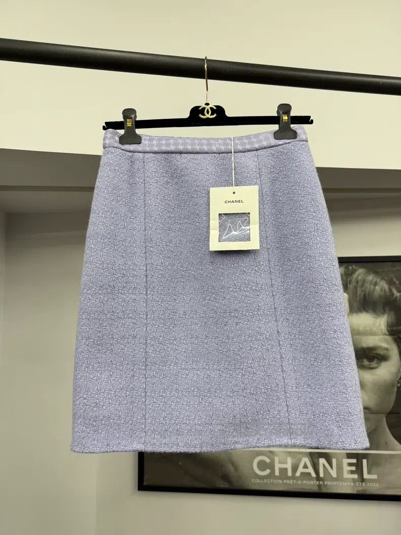 Chanel Chanel 24A taro purple tweed skirt Size 24" / US 00 / IT 34 - 1 Thumbnail