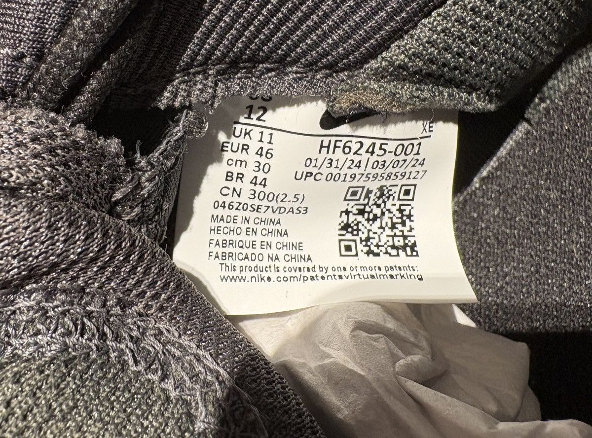Nike ACG Mountain Fly Low 2 Size US 12 / EU 45 - 8 Thumbnail