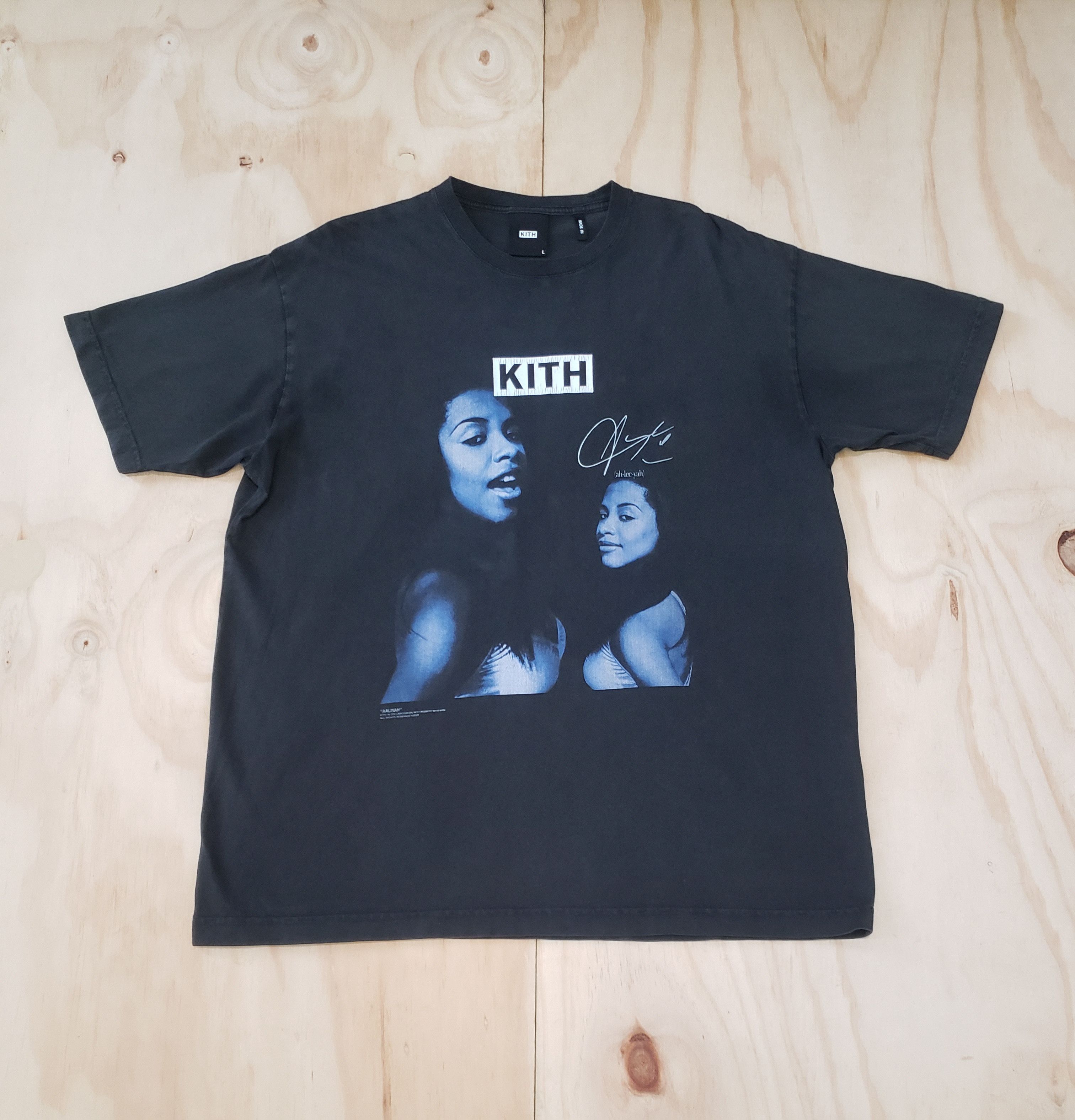 Kith Aaliyah ヴィンテージ風　Tシャツ　黒　XXL Buy Kith Women For Aaliyah Classic Logo Vintage Tee 'Black