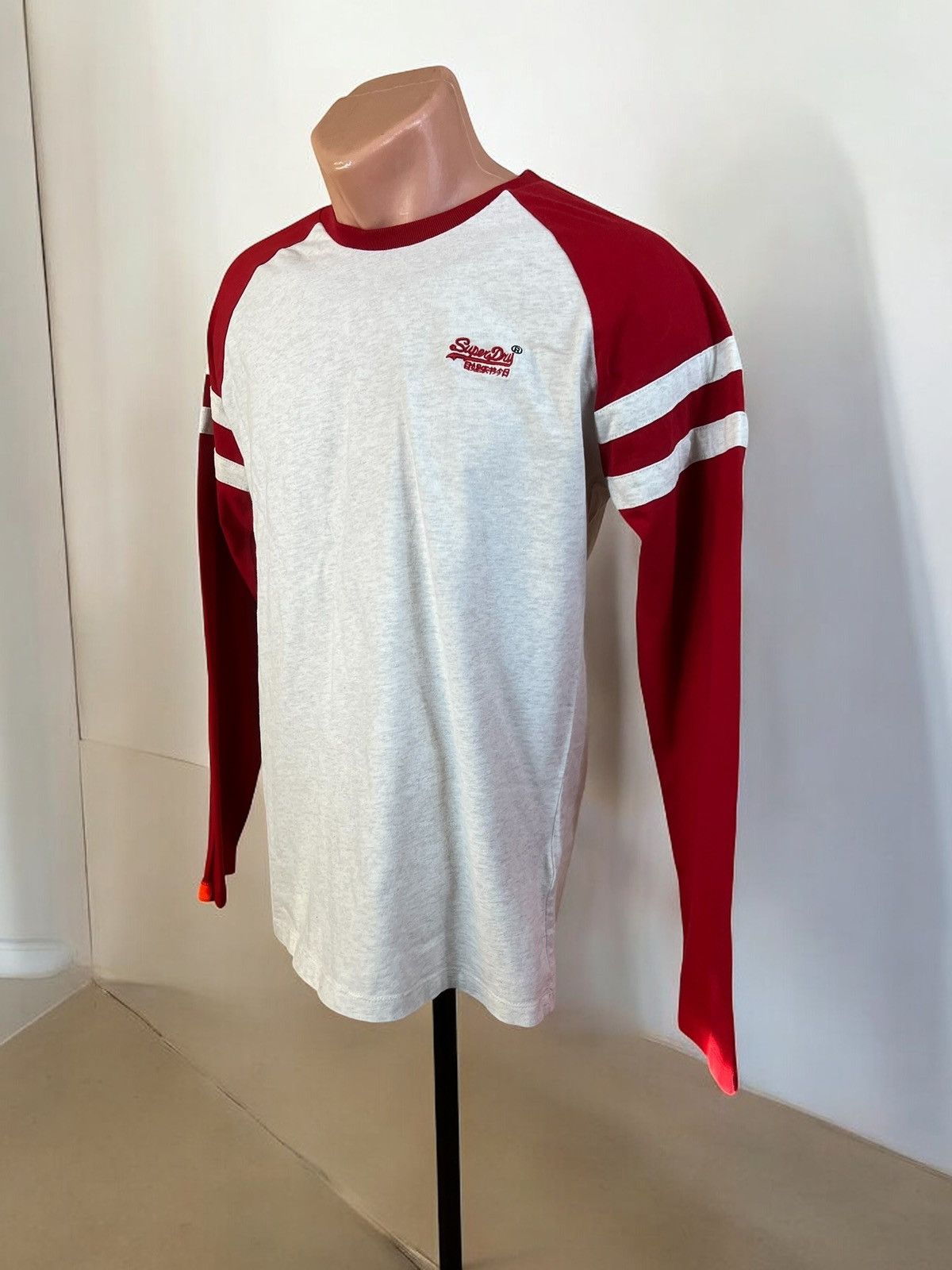 Superdry Superdry longsleeve t-shirt size M Size US M / EU 48-50 / 2 - 4 Thumbnail