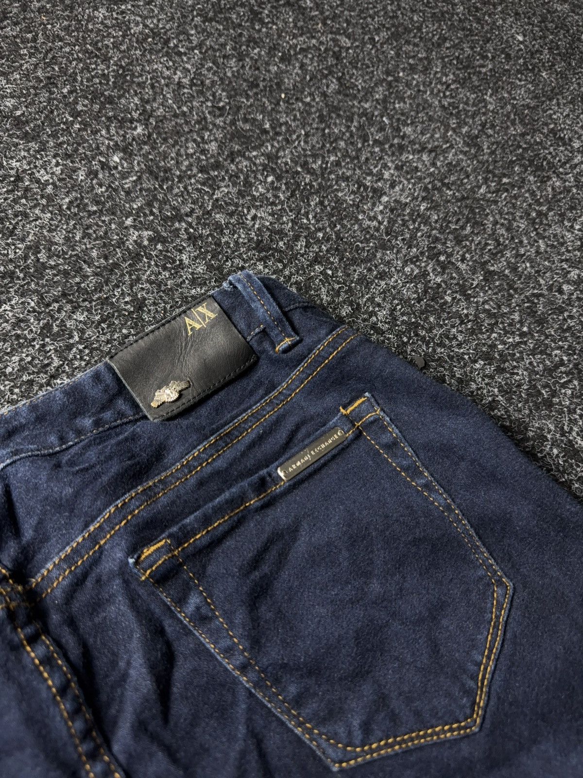 Armani Exchange Luxury Y2K Armani Exchange Slim Fit Dark Blue Stretch Jeans Size 30" / US 8 / IT 44 - 17 Thumbnail