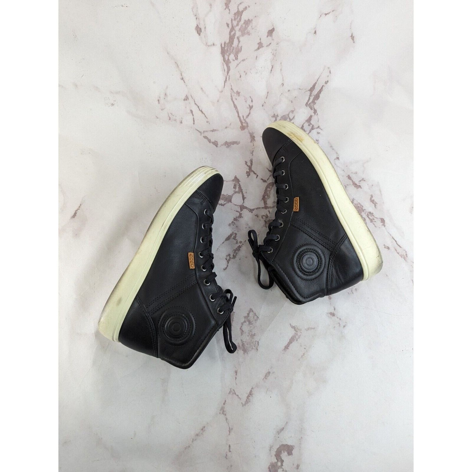 Ecco Ecco Boots Womens 11 43 Black Bootie Sneaker Leather Chukka Size US 11 / IT 41 - 11 Thumbnail