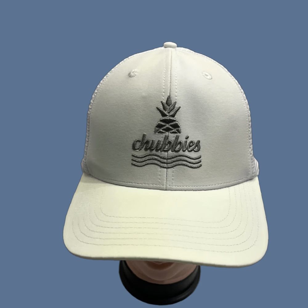 Chubbies Chubbies Hat One Size Adjustable White Snapback Embroidered Logo Mens NWT Size ONE SIZE - 1 Thumbnail