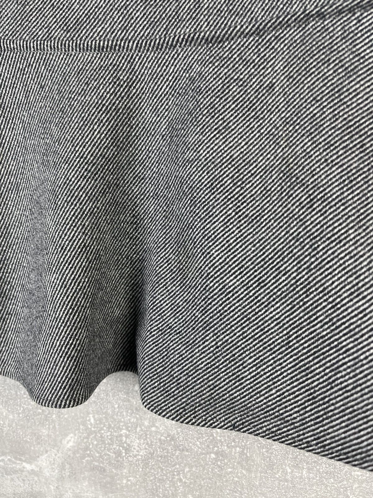 Balenciaga Balenciaga Paris Wool Gray Striped Midi Skirt Size 27" / US 4 / IT 40 - 8 Thumbnail