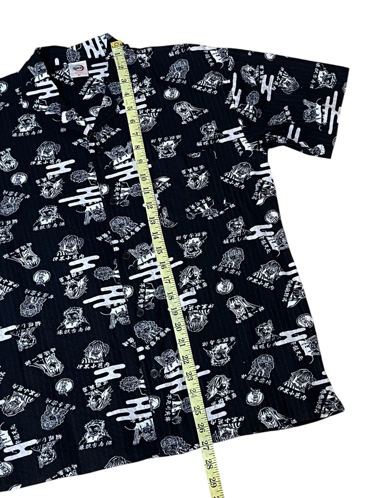Anime JAPAN ANIME DEMON SLAYER KIMETSU NO YAIBA BUTTON UPS SHIRT Size US M / EU 48-50 / 2 - 8 Thumbnail