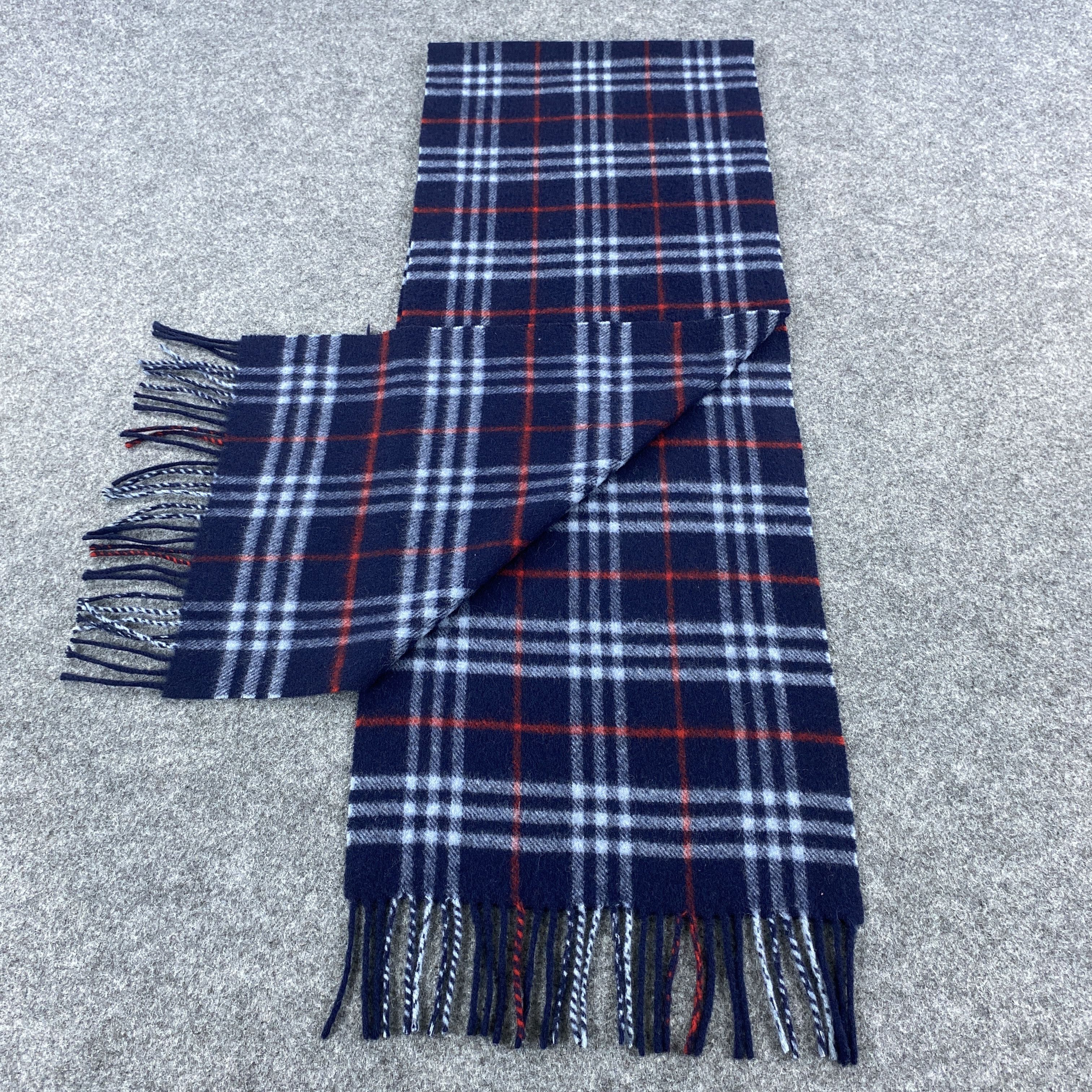 GF10656 Burberrys Scarf Neck Wear Muffler Nova Check