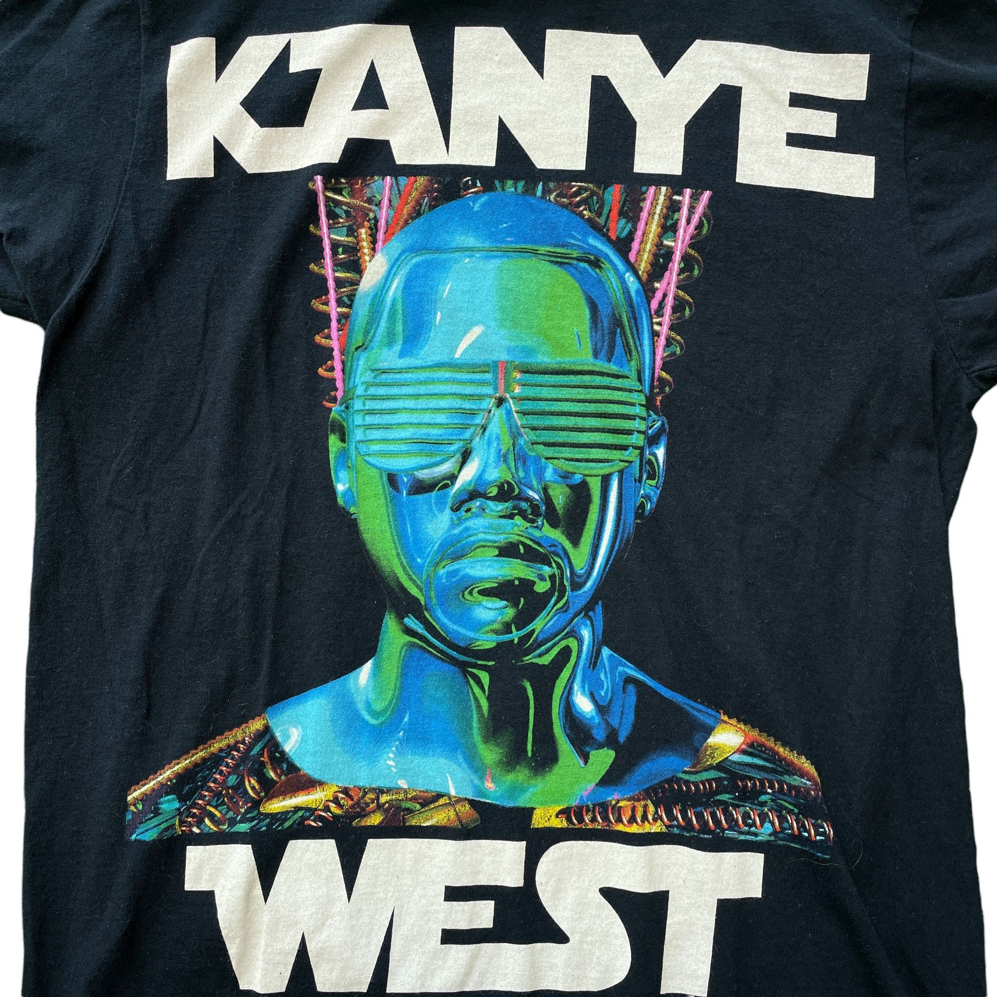 Vintage Kanye West 2008 Glow in the Dark Black T-Shirt - Size Medium Size US M / EU 48-50 / 2 - 2 Thumbnail