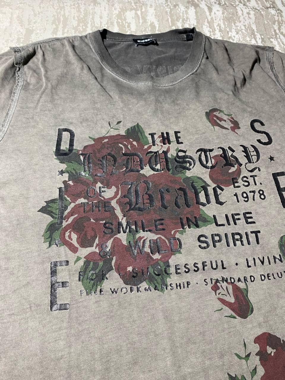 Diesel × Vintage Y2K Diesel Dirt Print Tshirt tee shirt top distressed effect Size US XL / EU 56 / 4 - 4 Thumbnail