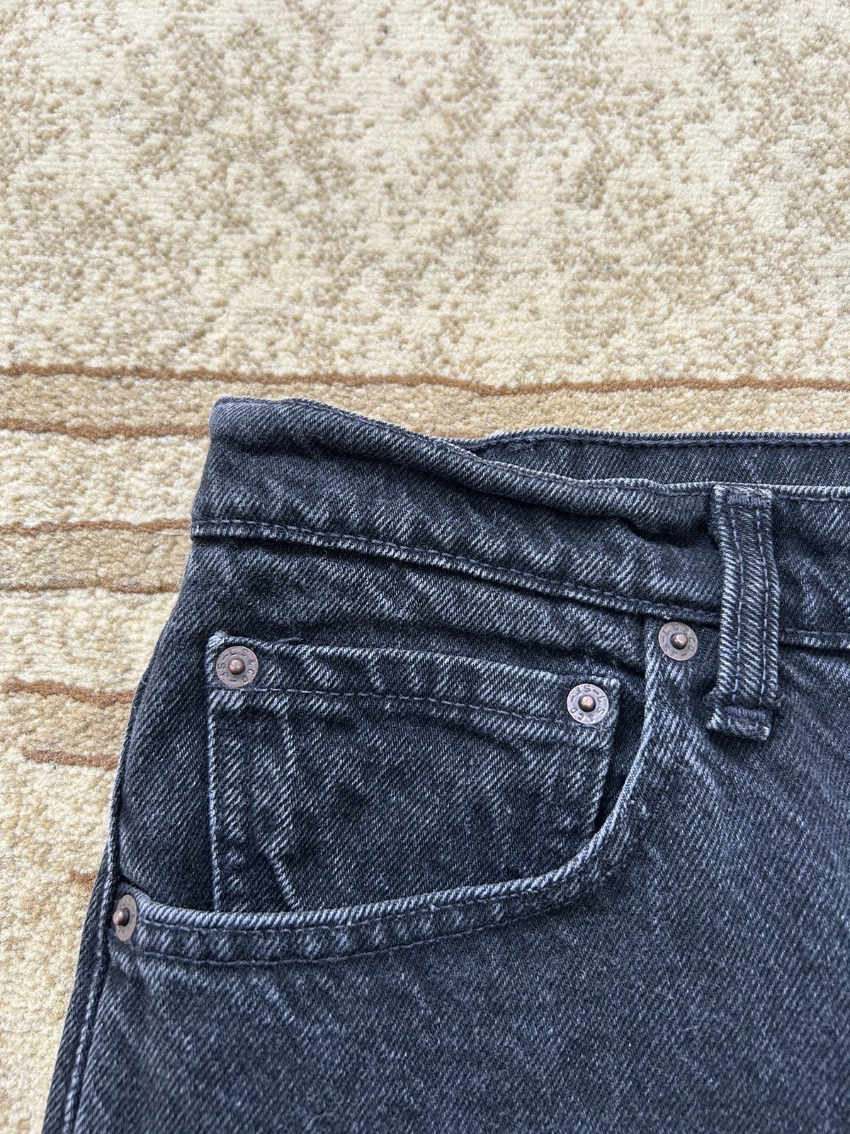 Levi's × Vintage Vintage 90s Levis 550’s Faded Black Denim Jeans Size US 33 - 7 Thumbnail