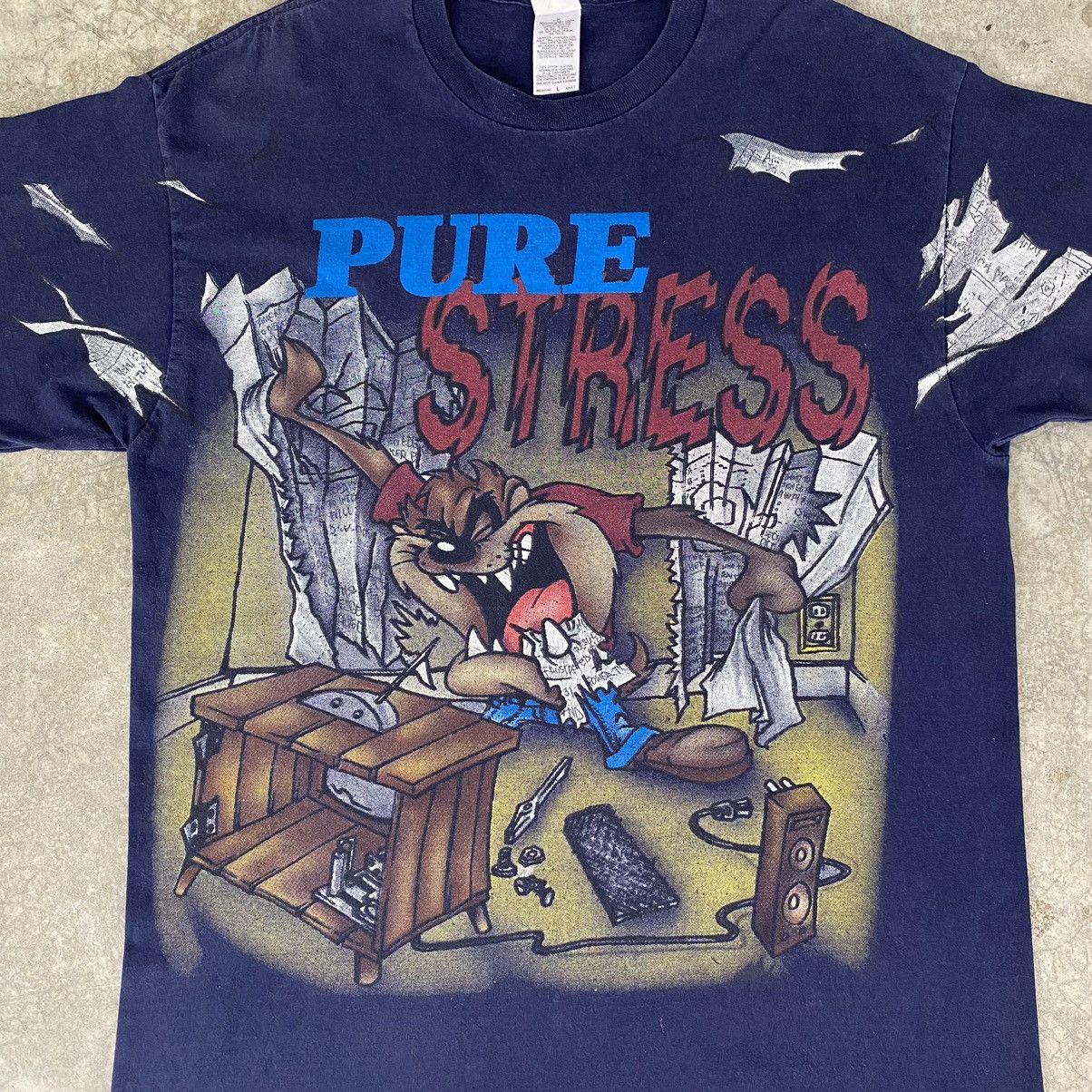 Vintage Vintage 1997 Taz Mania Looney Tunes Over Print Tee Size US L / EU 52-54 / 3 - 4 Thumbnail