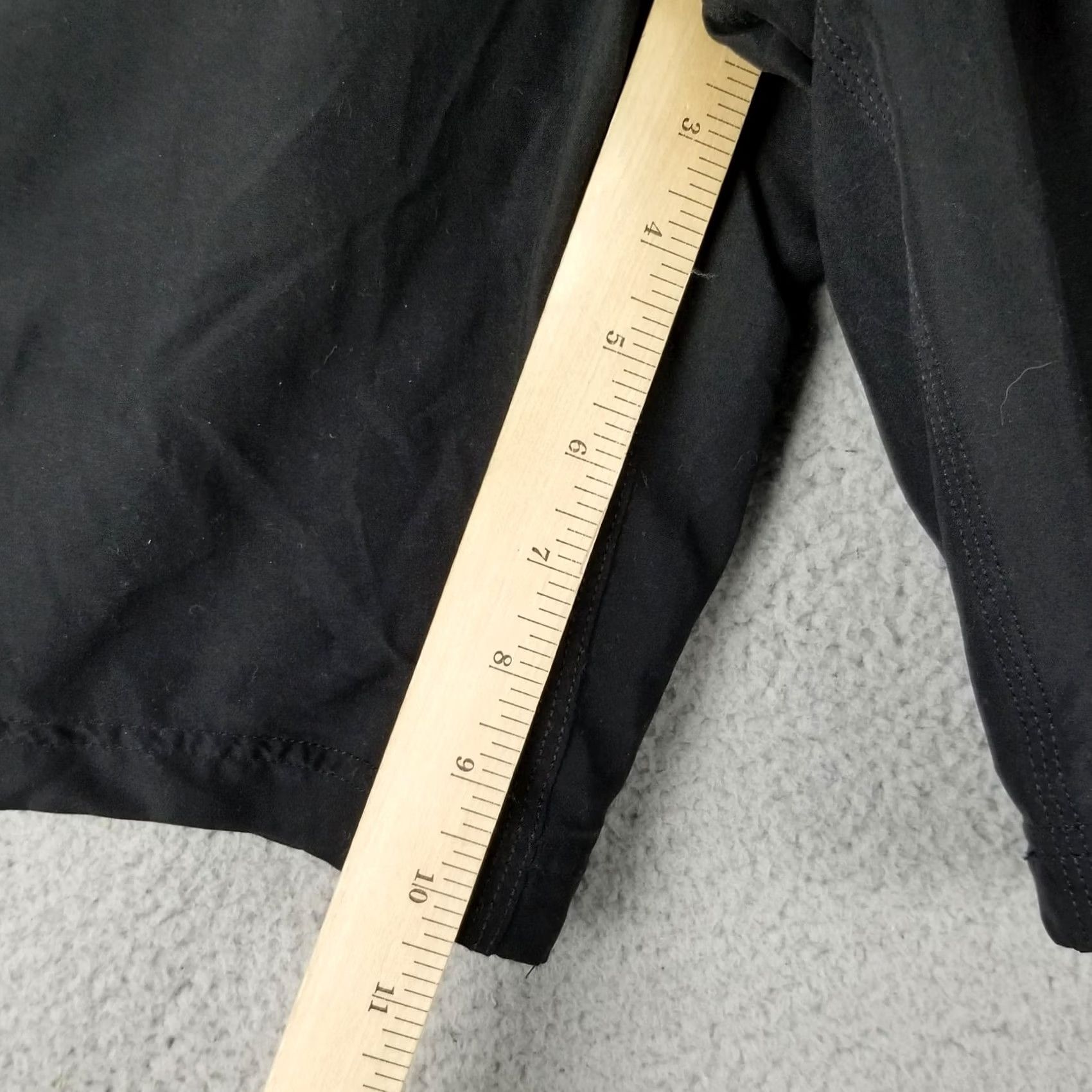 Speedo SPEEDO Shorts Mens Large Swim Trunks Lined Colorblock Black Red Gray Multicolor Trunks Mens Size US 33 - 5 Thumbnail