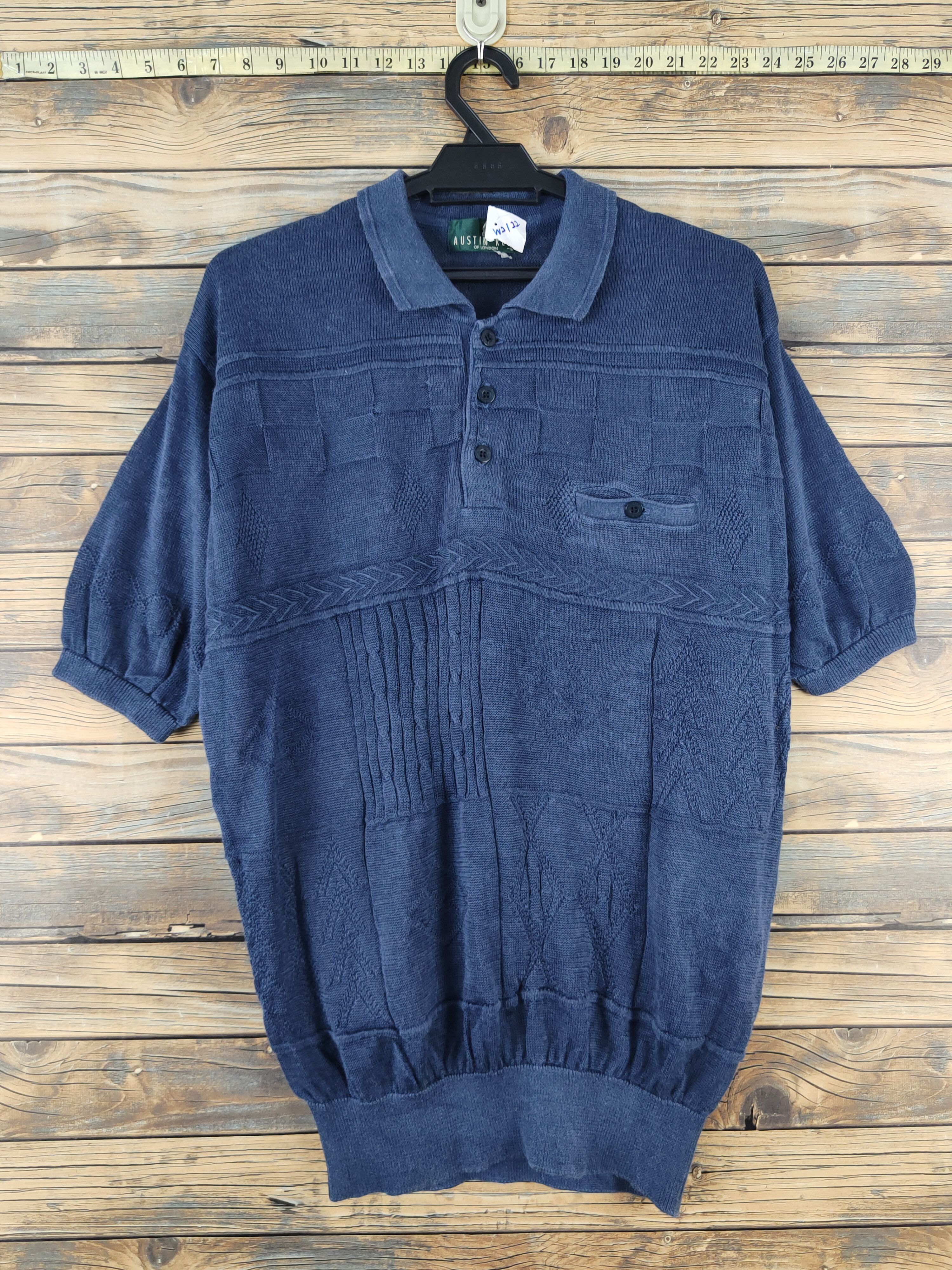 Austin Reed Austin Reed Navy Knitwear Polo Shirts #W2122 Size US L / EU 52-54 / 3 - 1 Thumbnail