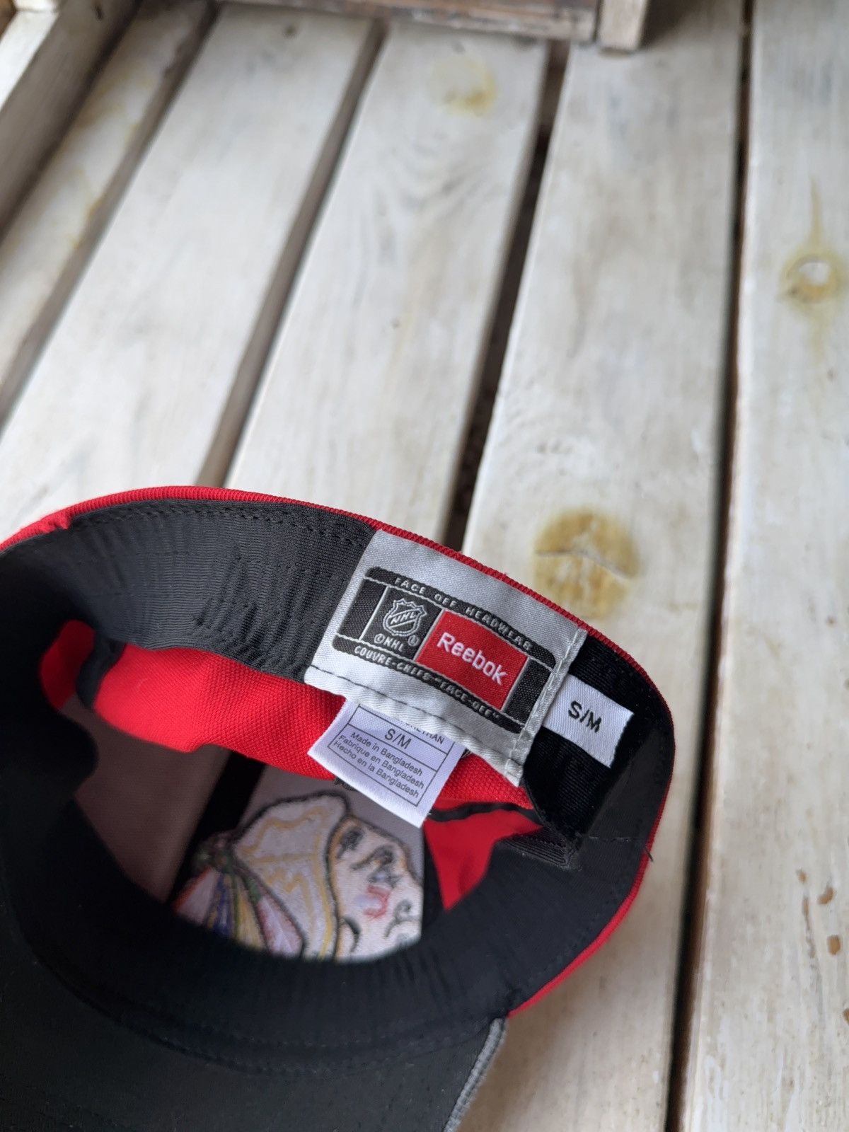 NHL × Reebok Vntg 00s Reebok Chicago Blackhawks Stanley Cup Playoffs cap Size ONE SIZE - 8 Thumbnail