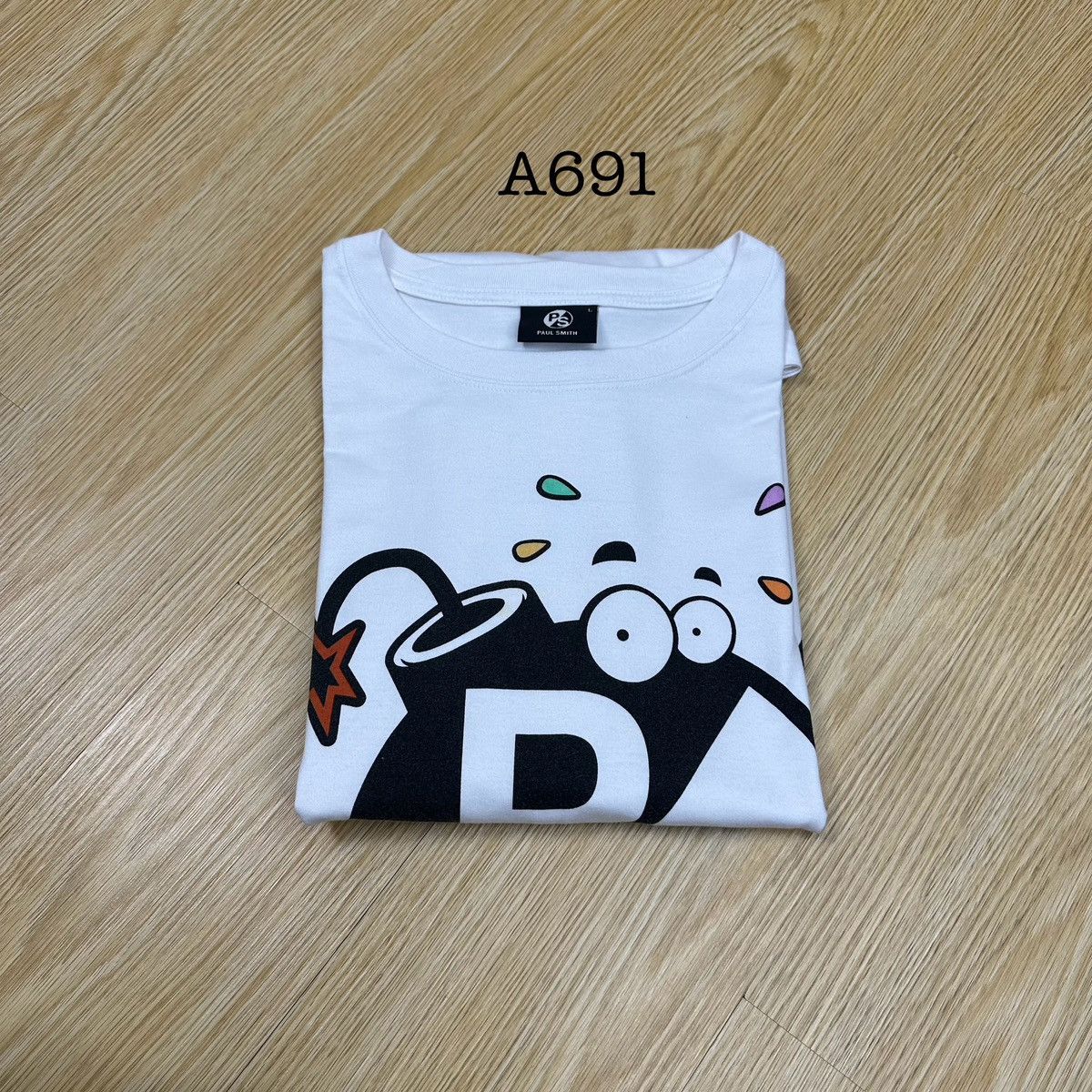 Paul Smith Paul Smith Bomb Tshirt A691 Size US M / EU 48-50 / 2 - 12 Thumbnail