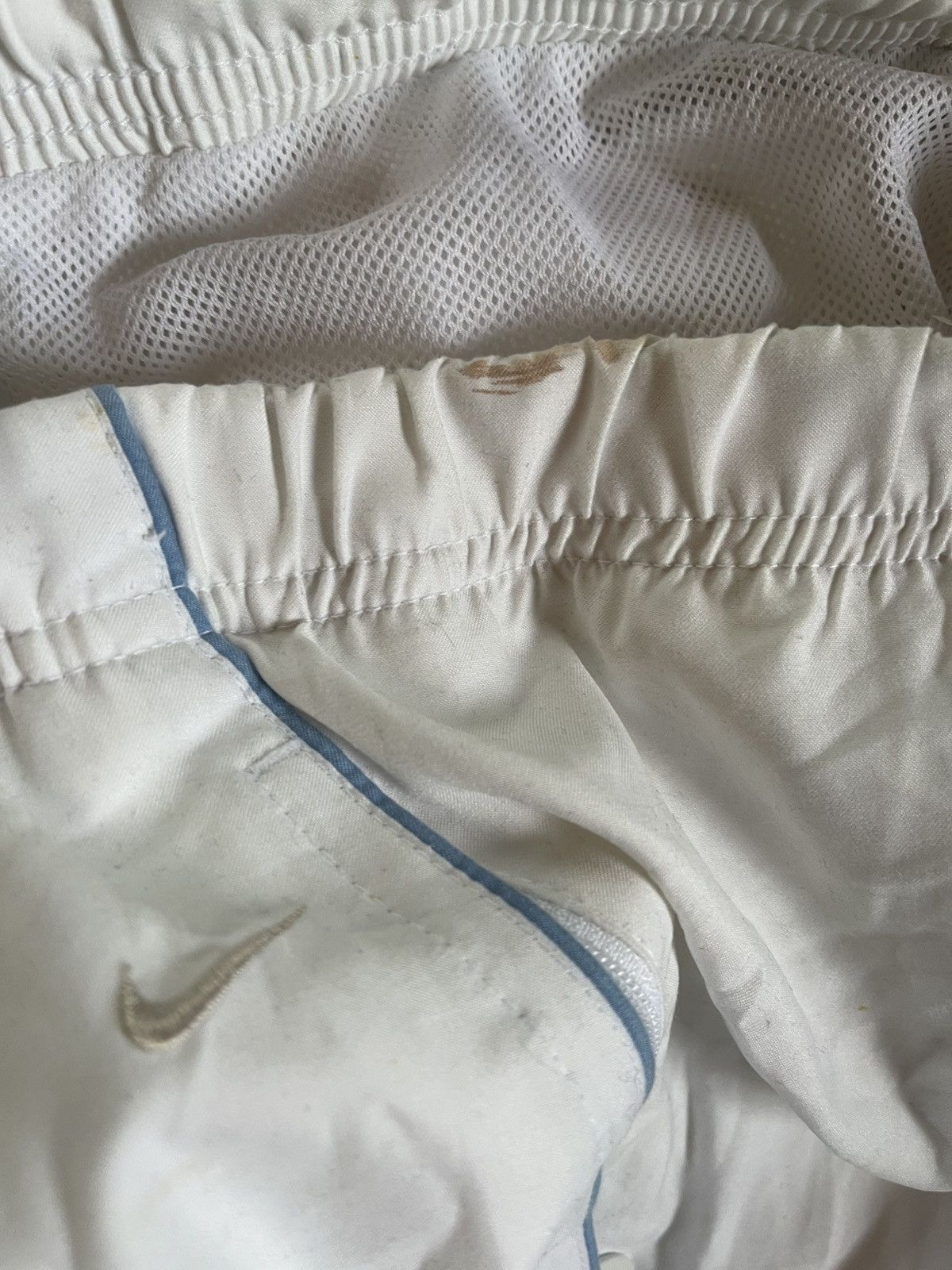 Nike NIKE Trackpants White XL Baggy Size US 41 - 9 Thumbnail