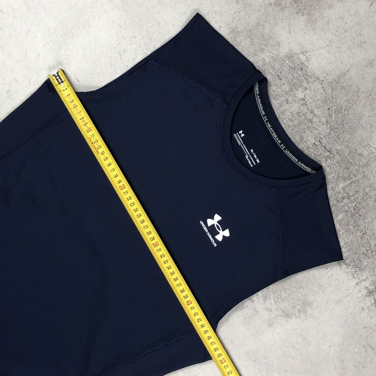 Under Armour Under Armour HeatGear Compression Sleeveless Shirt Navy Blue Size US XL / EU 56 / 4 - 13 Thumbnail