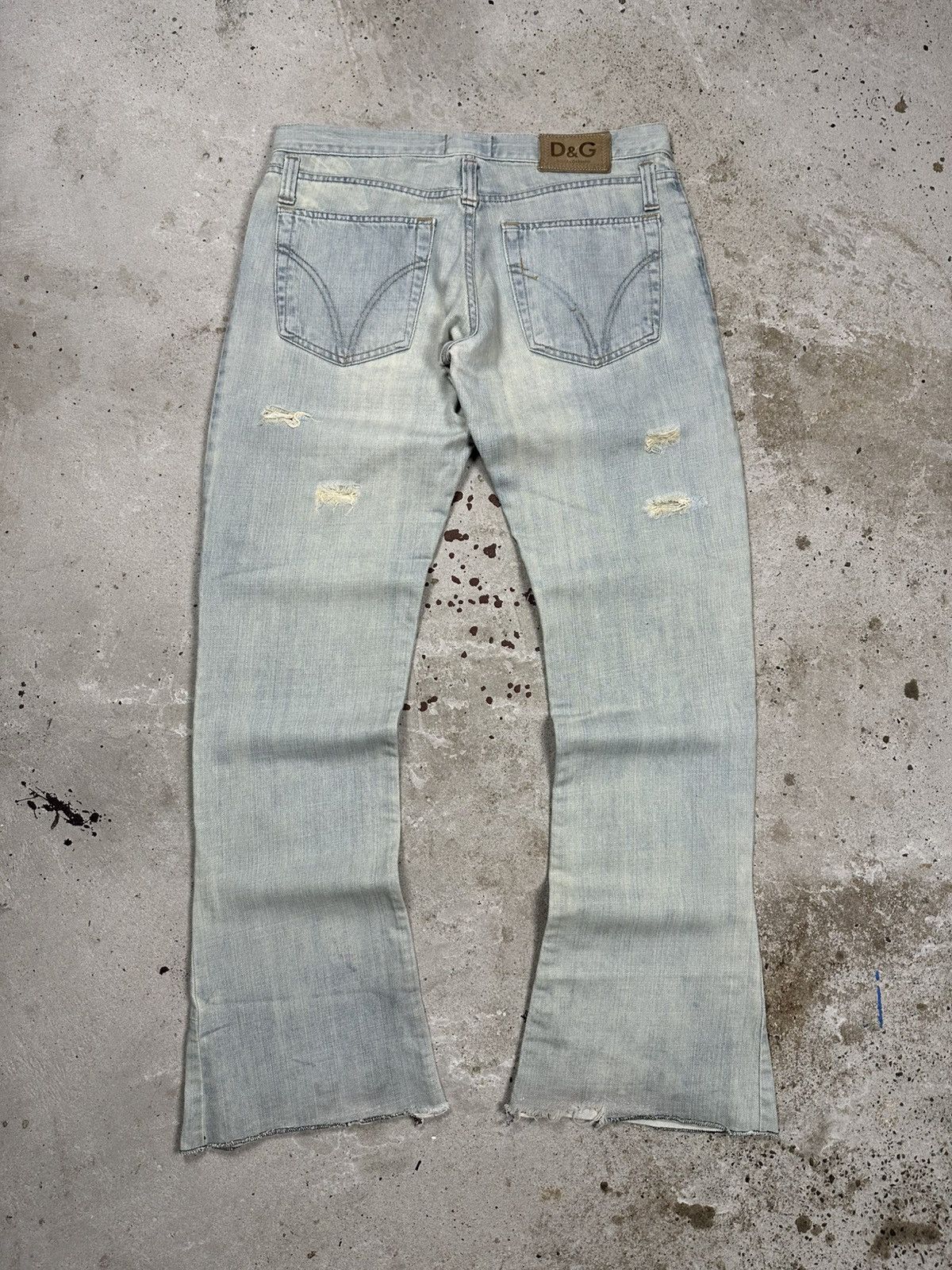 Dolce & Gabbana Vintage 2000s Dolce & Gabbana Flare Distressed Denim Pants Size 32" / US 10 / IT 46 - 2 Thumbnail