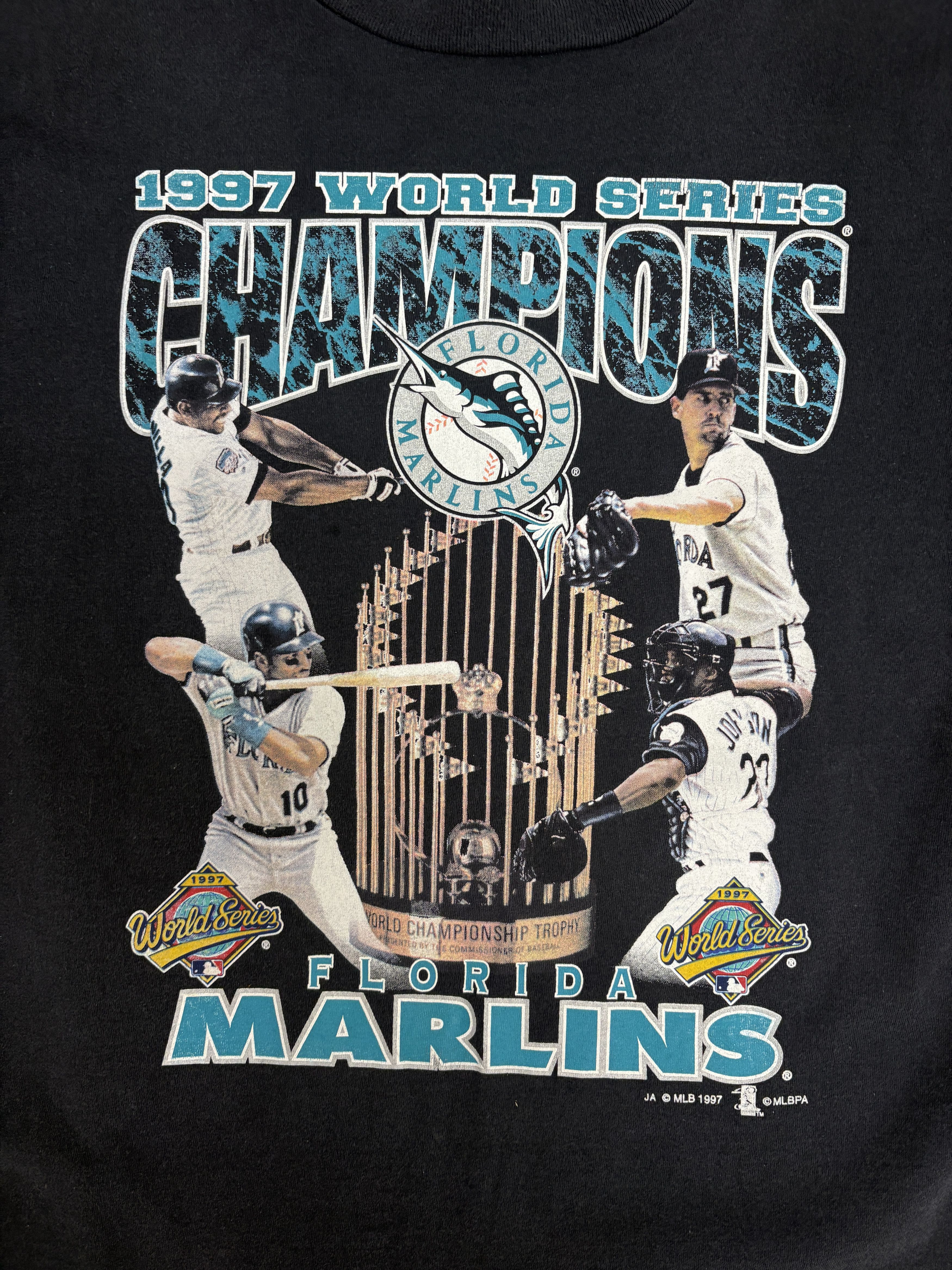 Vintage Florida Marlins 1997 World Series Champions Vintage Tee Size US XXL / EU 58 / 5 - 2 Thumbnail