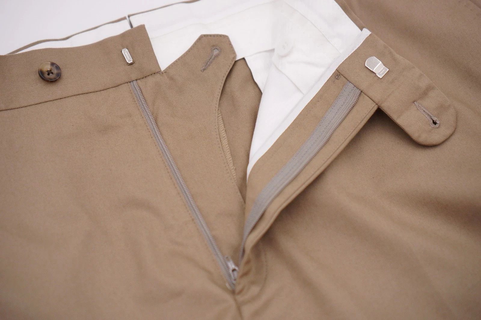 Suitsupply Men Suitsupply Trousers Beige Cotton Brescia 28 UK/US46S Size 46S - 3 Thumbnail